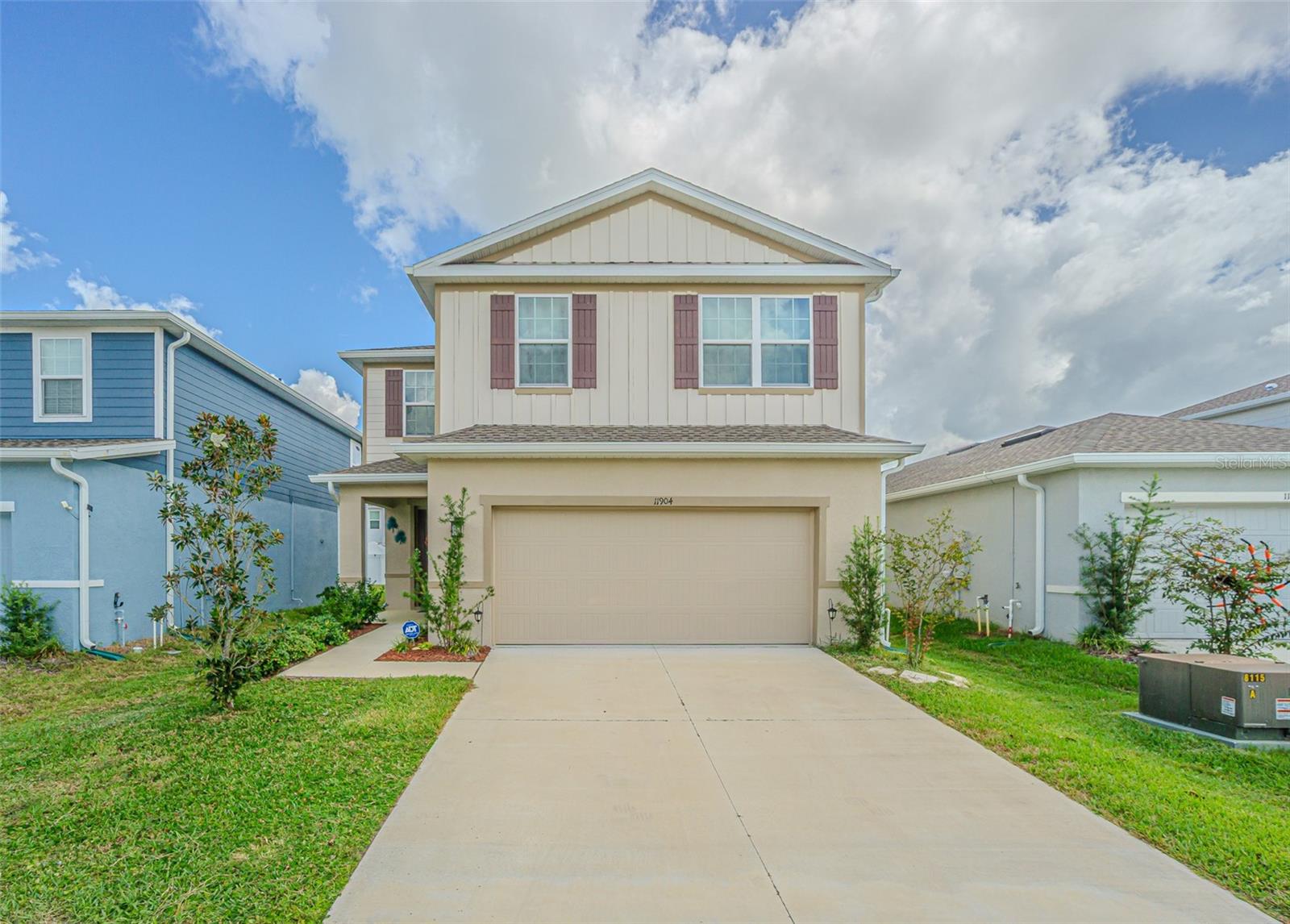 11904 Thorncrest Dr