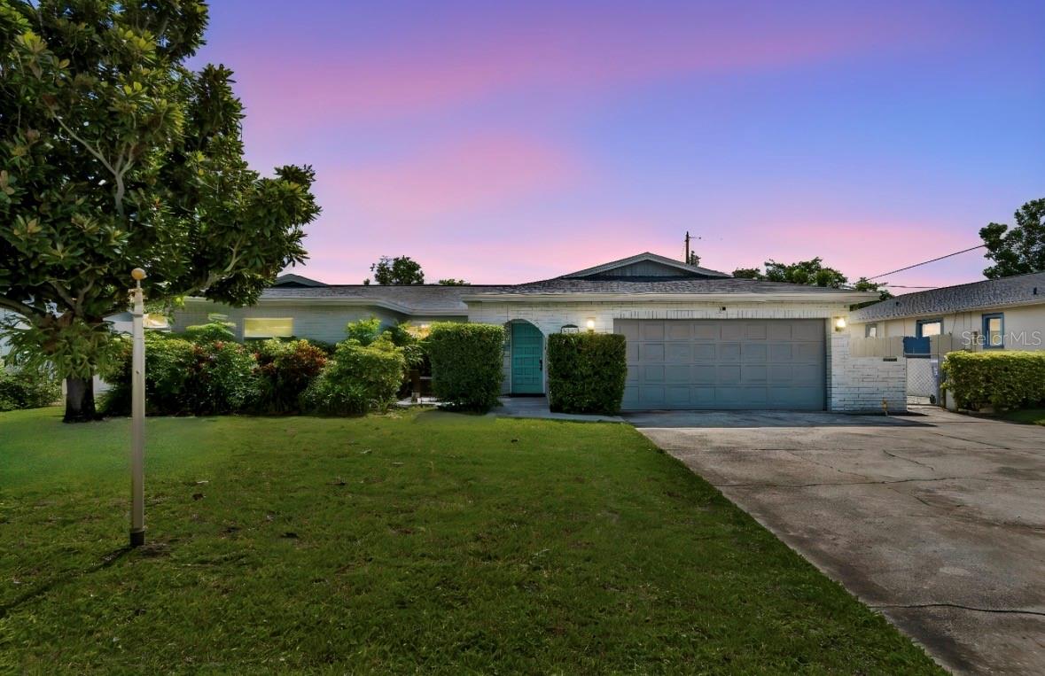 5127 Caesar Way S