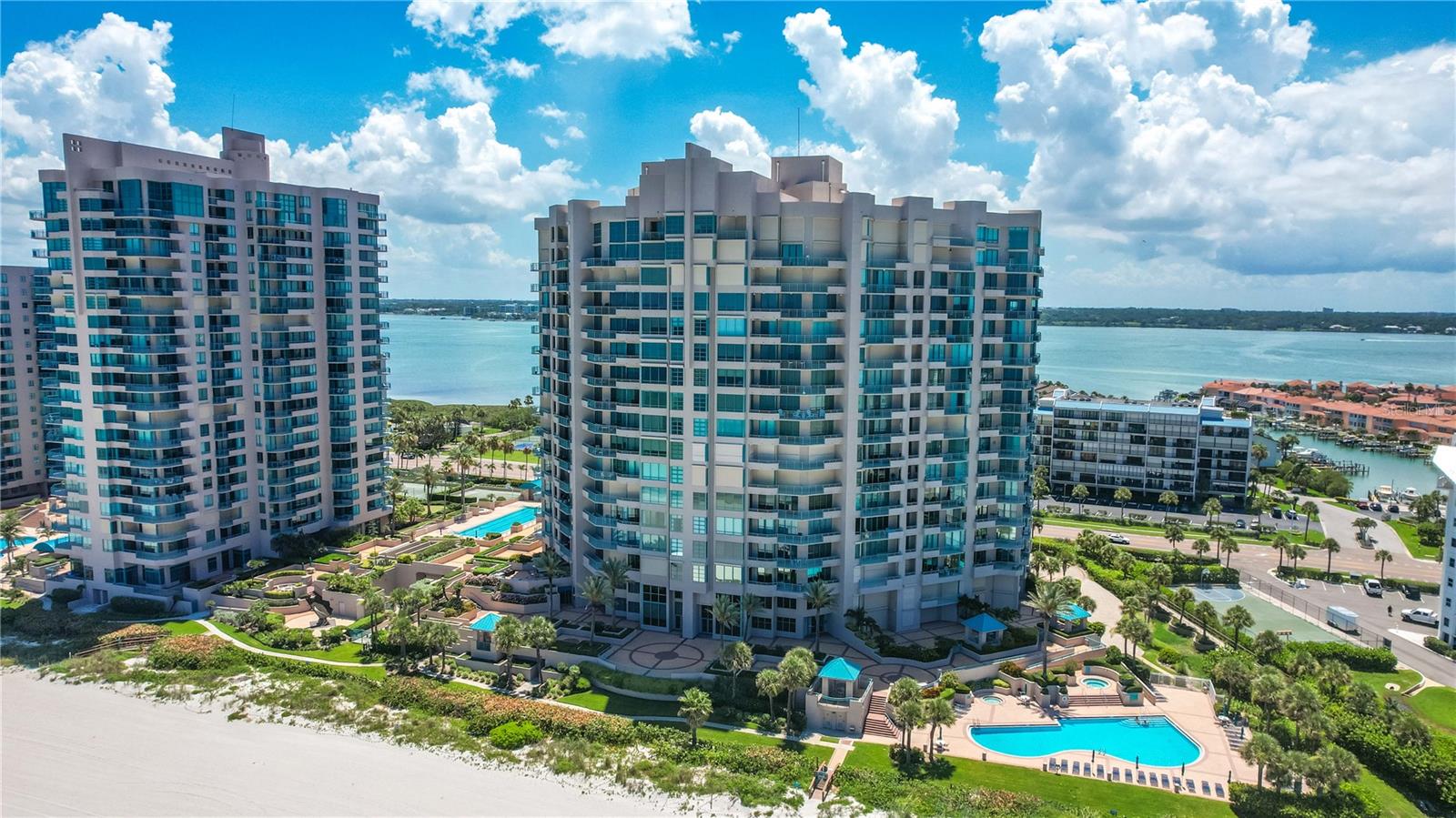 1560 Gulf Blvd #1607