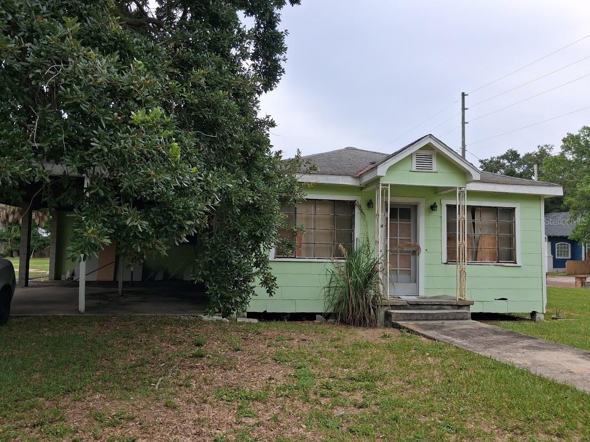 217 Banana St