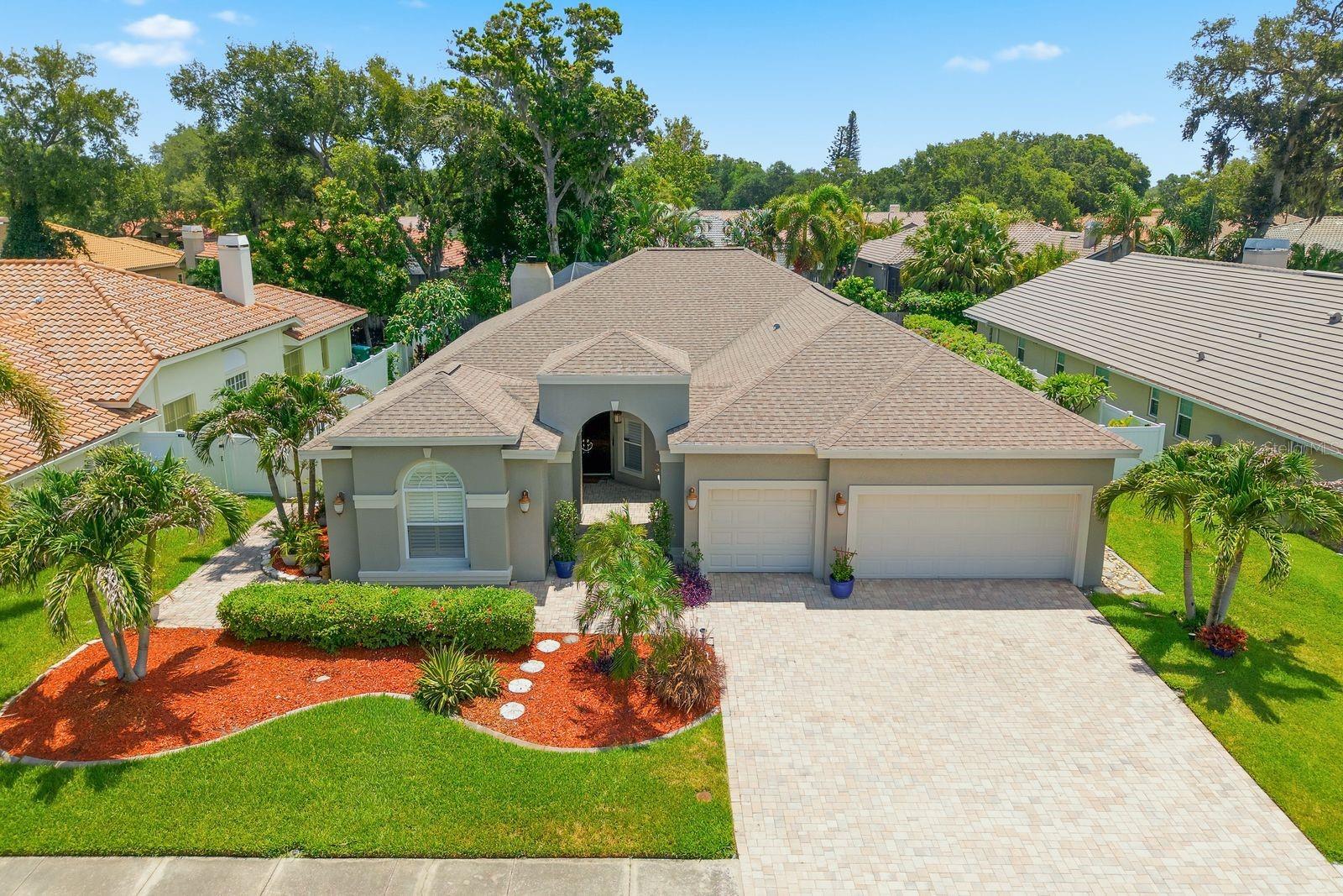 141 Old Oak Cir