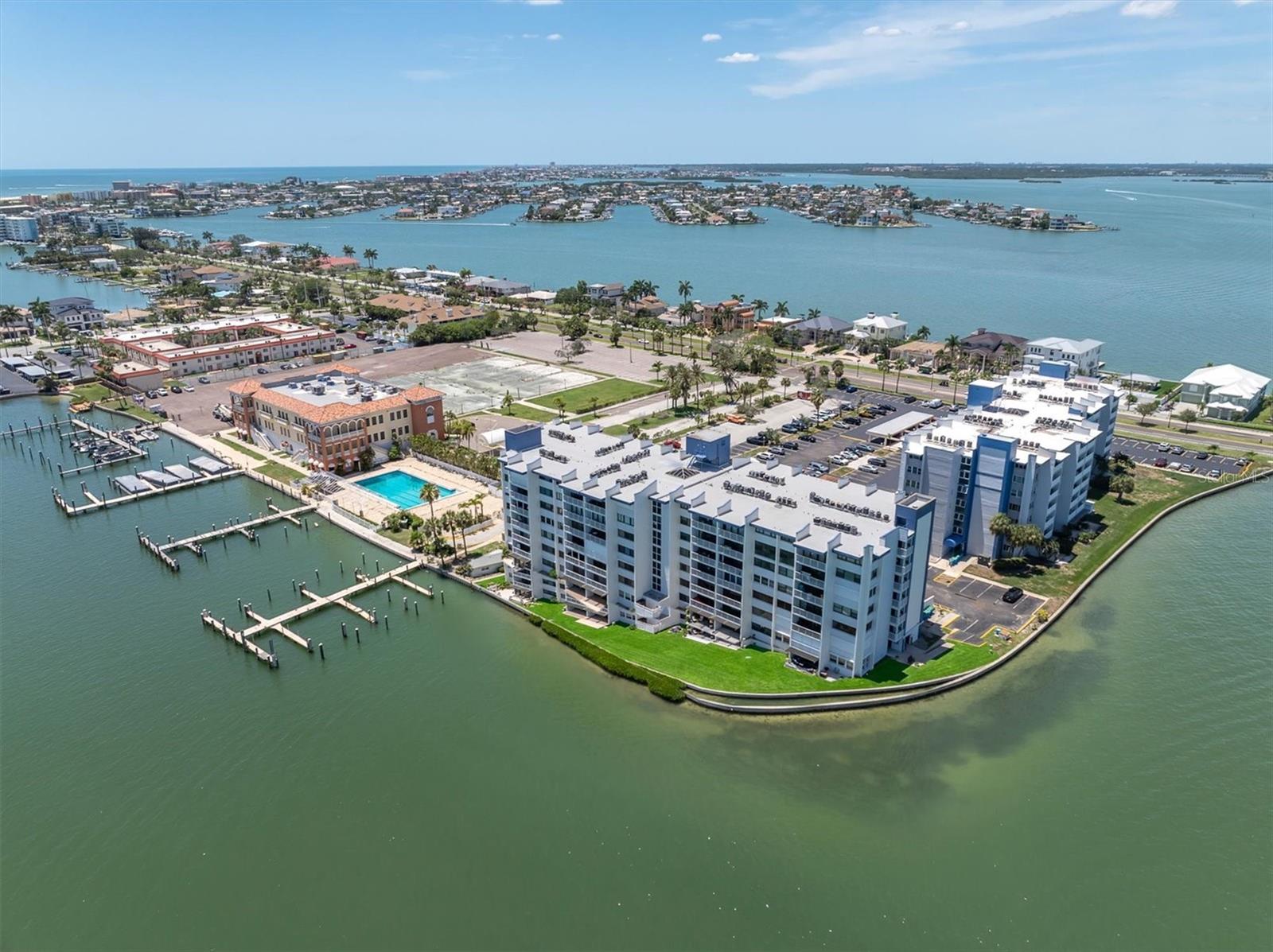 450 Treasure Island Cswy #102