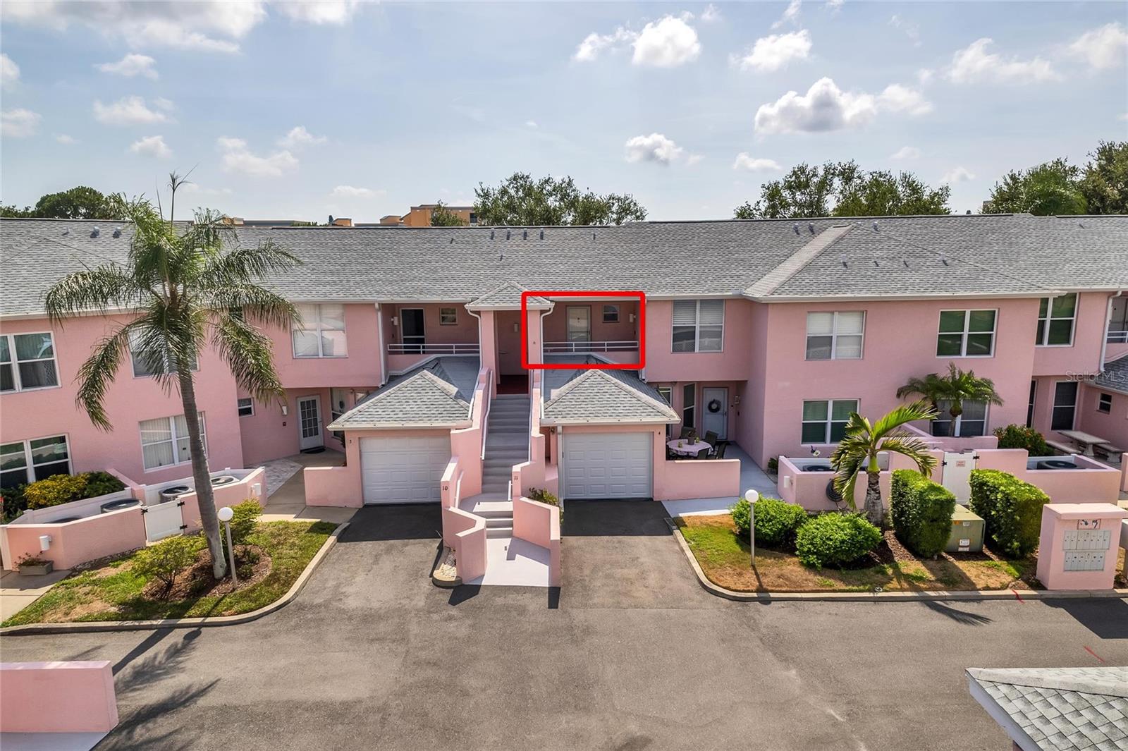 4220 Pinebrook Cir #11