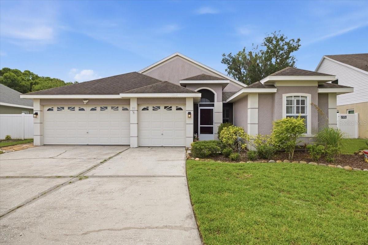 392 Tavernier Cir