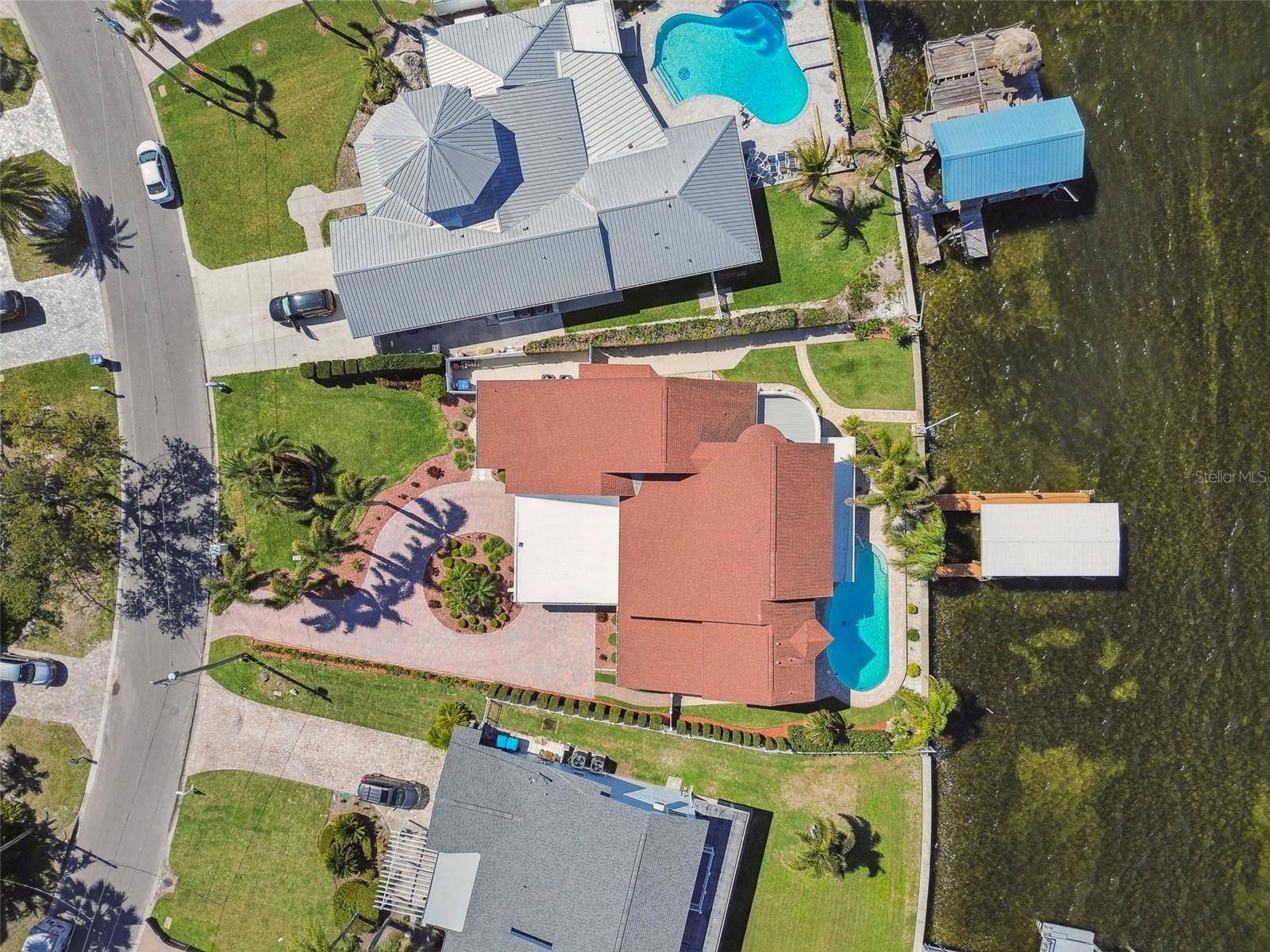 119 Carlyle Cir
