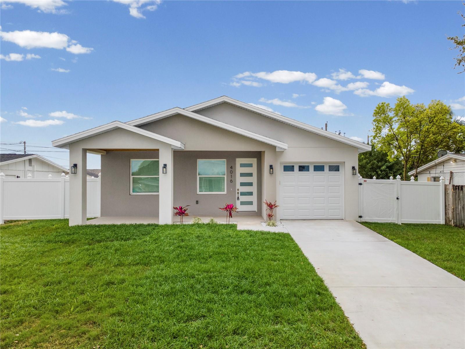 4016 Baden Dr