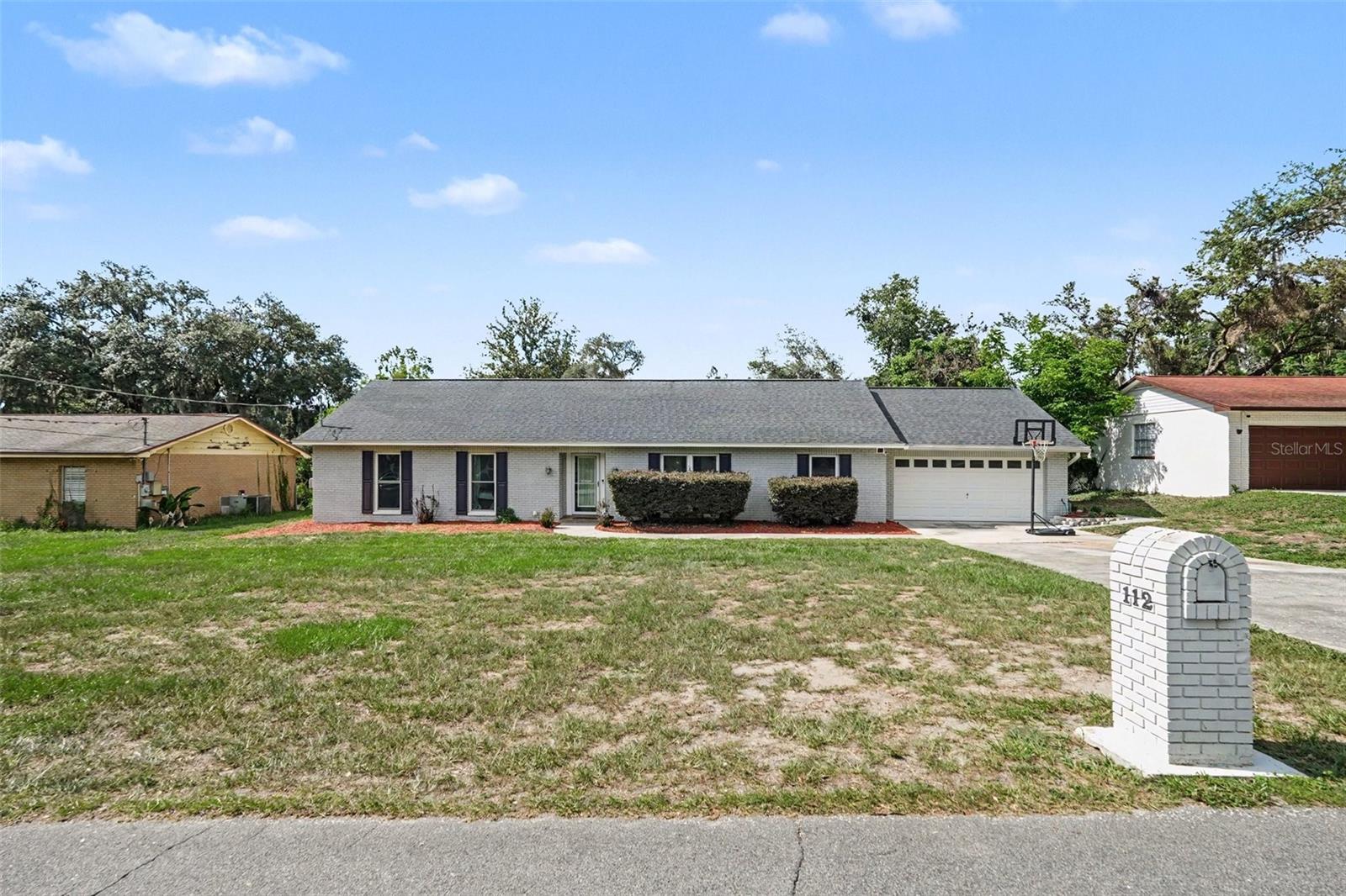 112 W Brentridge Dr