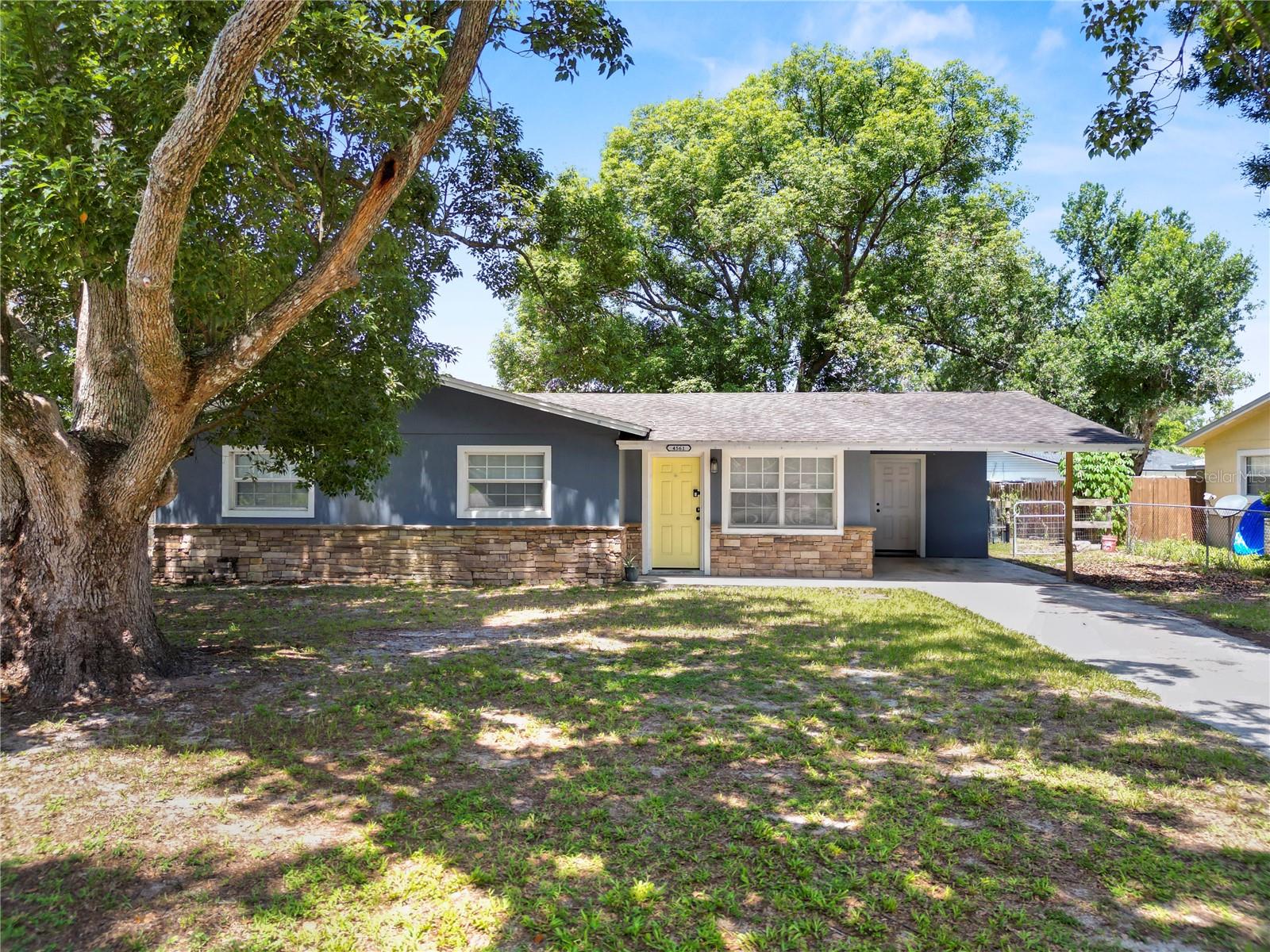 4561 David Dr