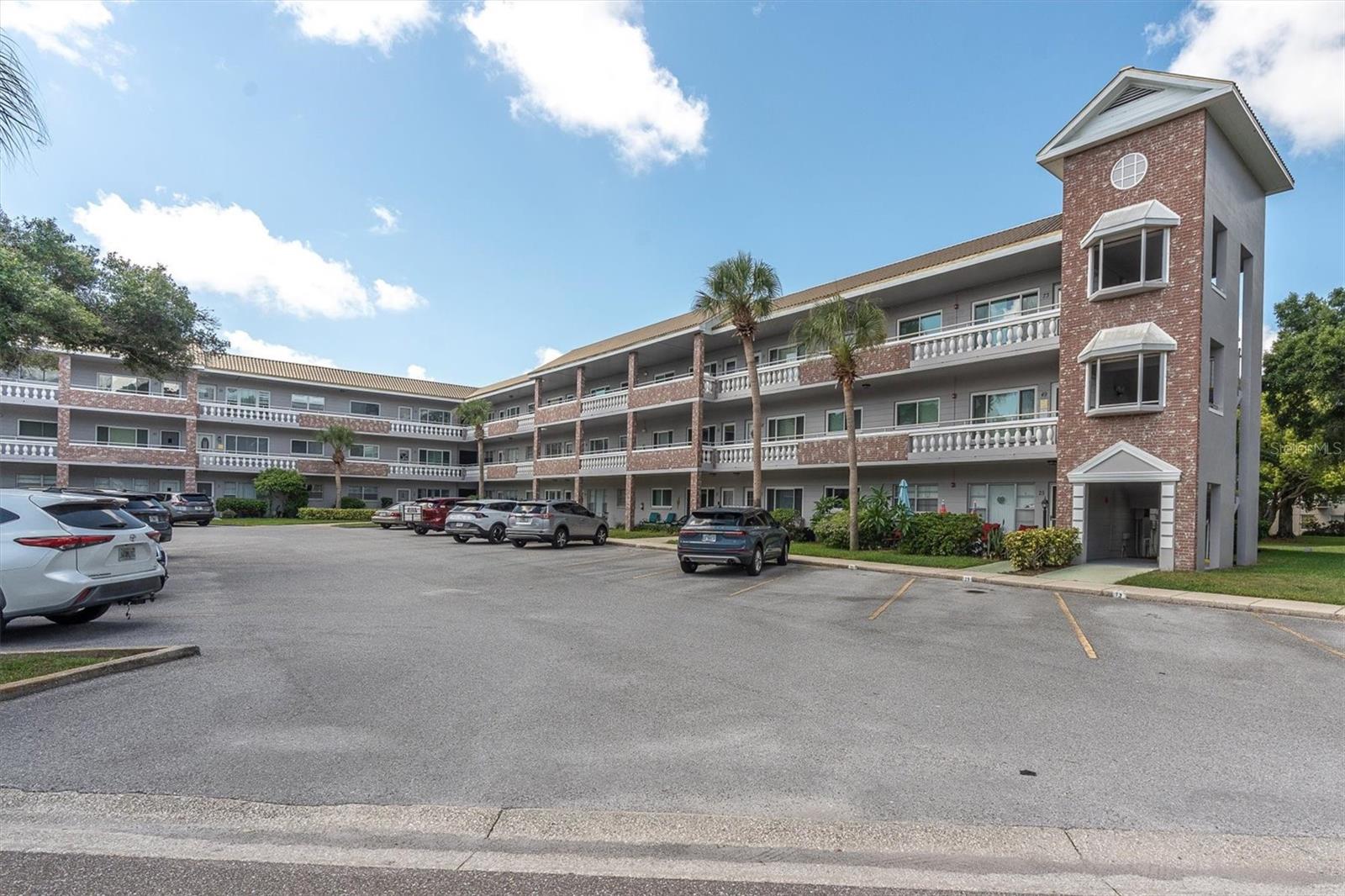 2461 Rhodesian Dr #45