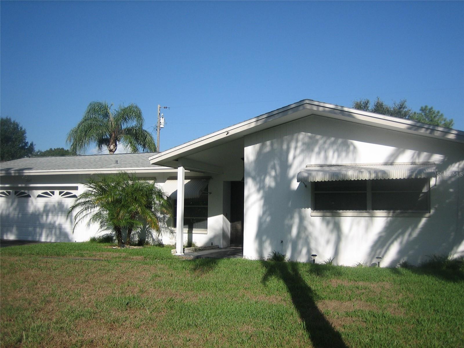 2245 Cedar Dr