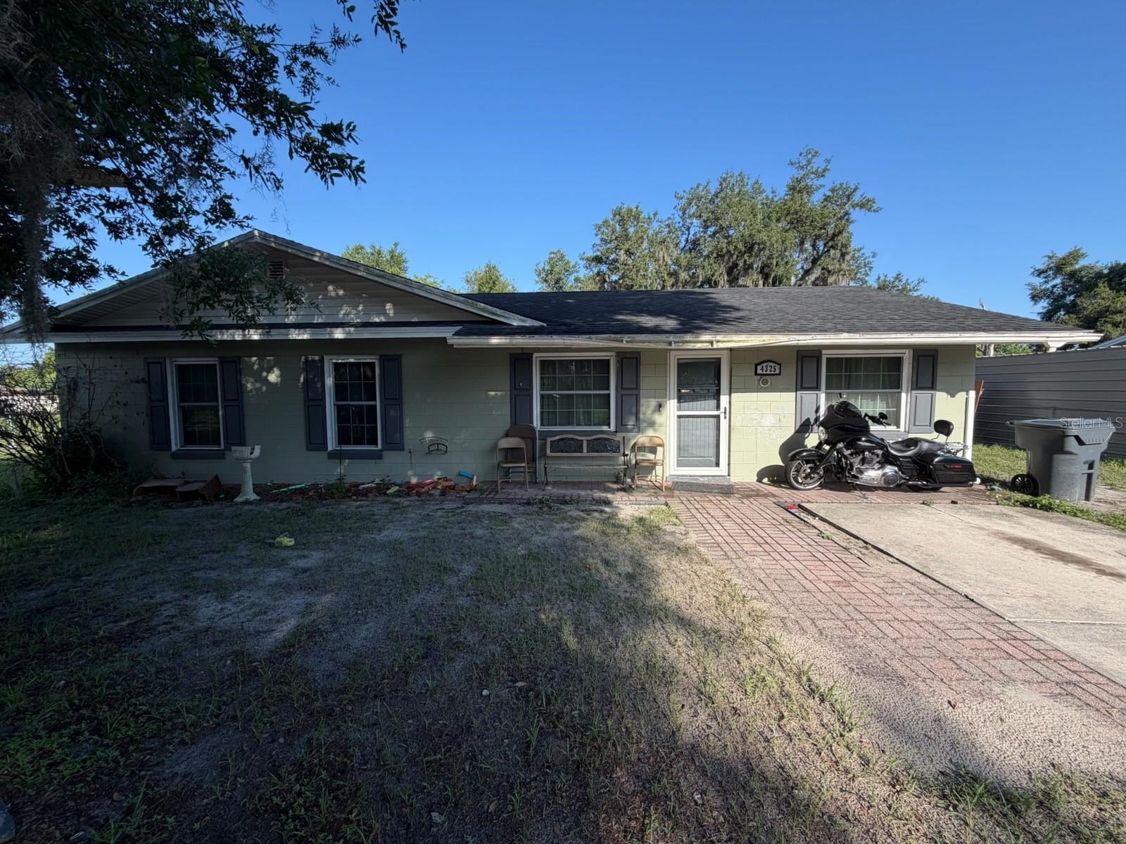 4325 Carolyn Way