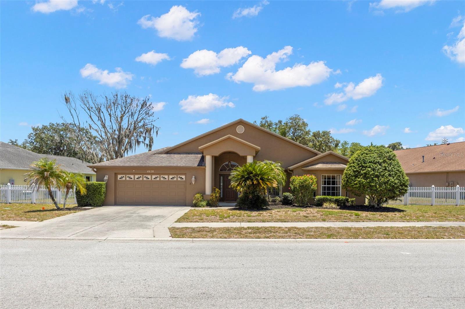 4638 Anaconda Dr