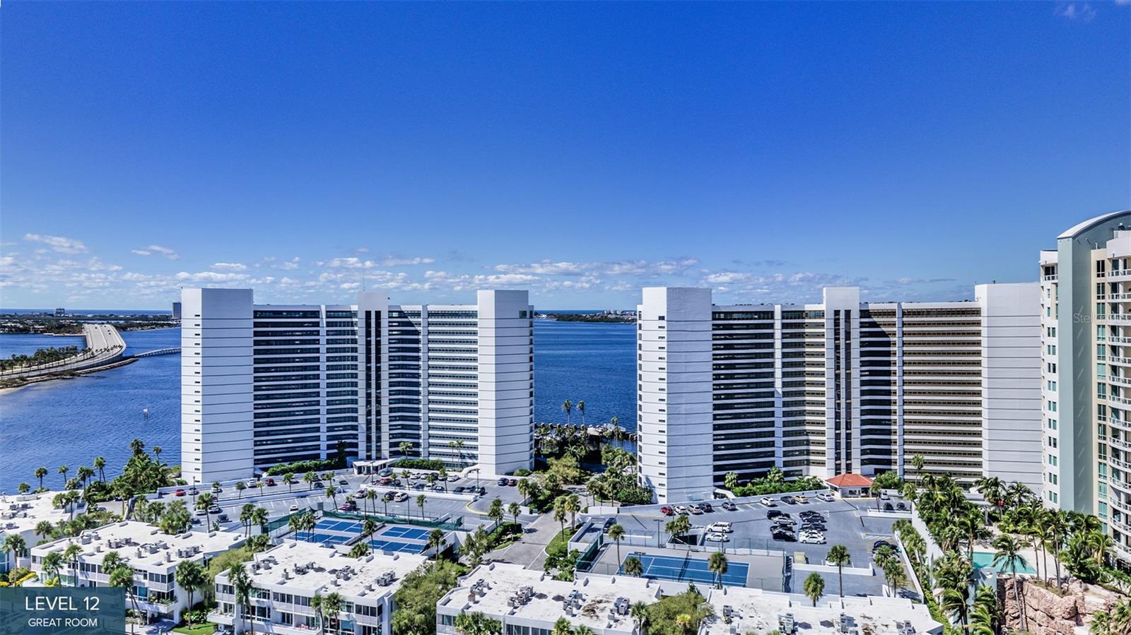 555 Quay Cmn #401
