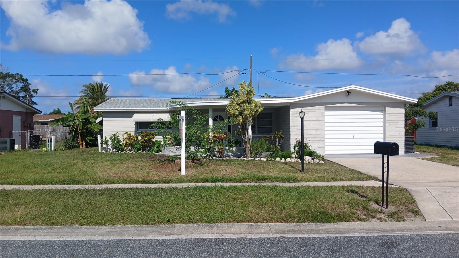 2109 Shannon Dr
