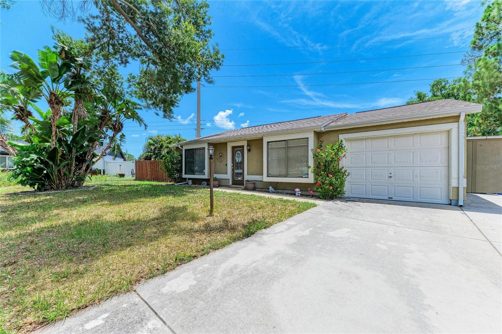 2226 Lockwood Meadows Dr