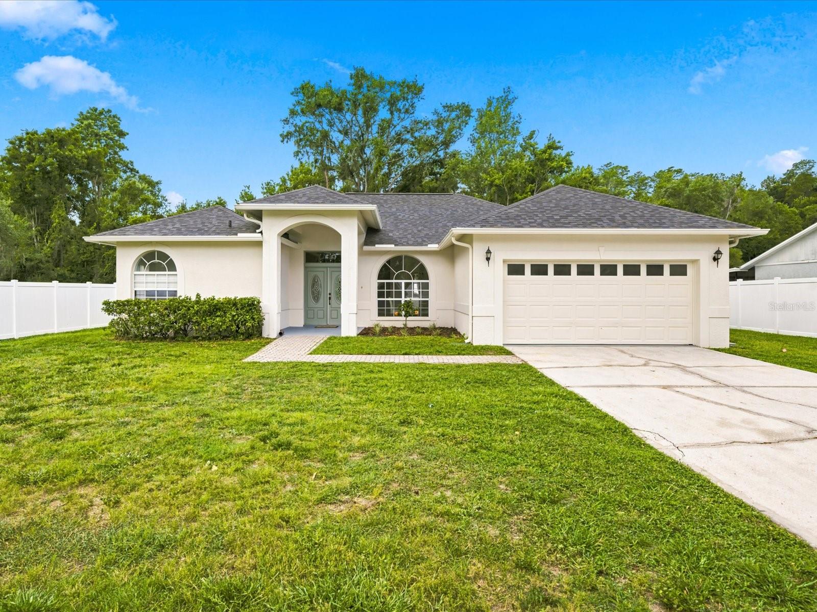4617 Debbie Ln