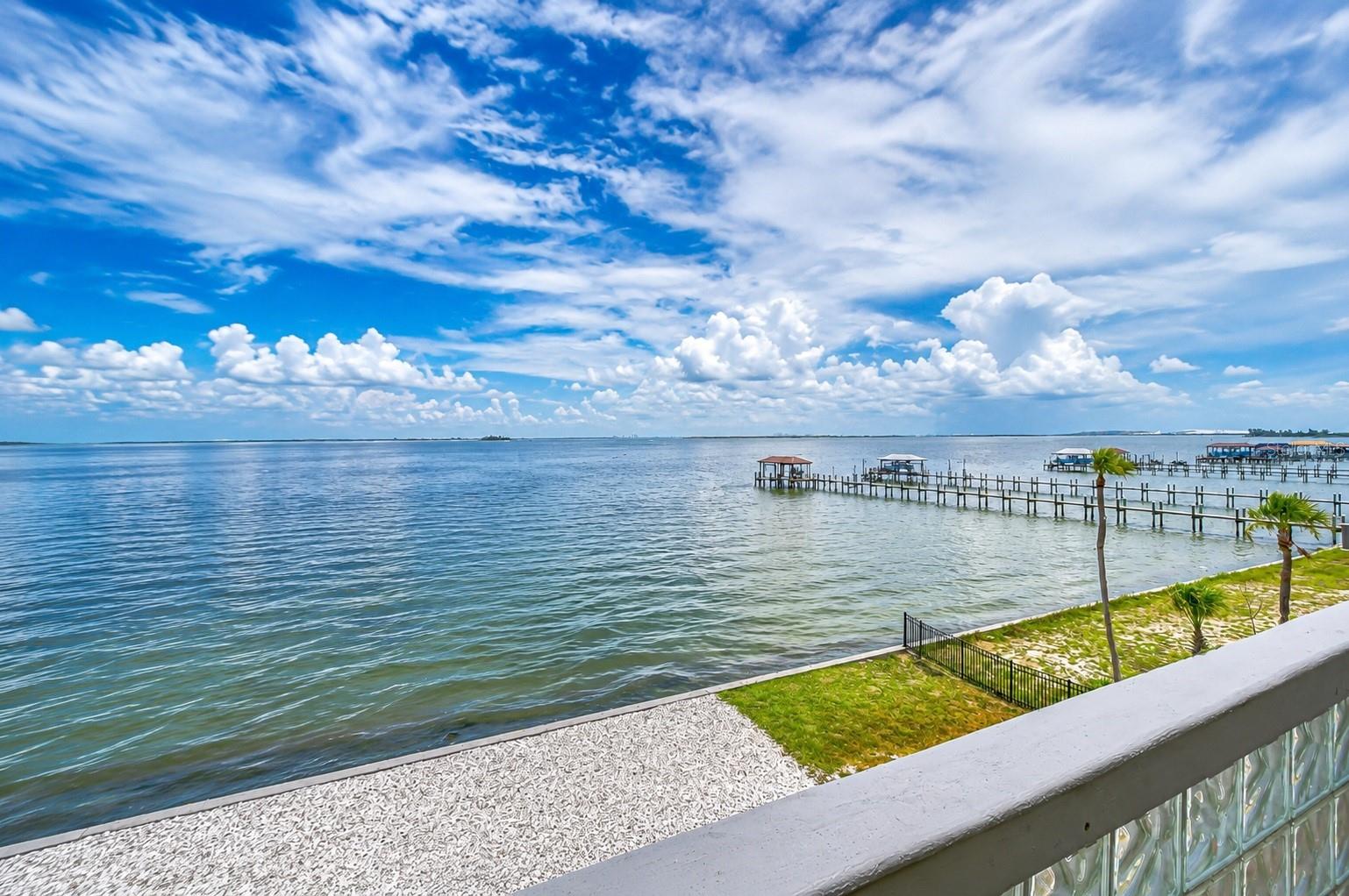 6504 Surfside Blvd #8