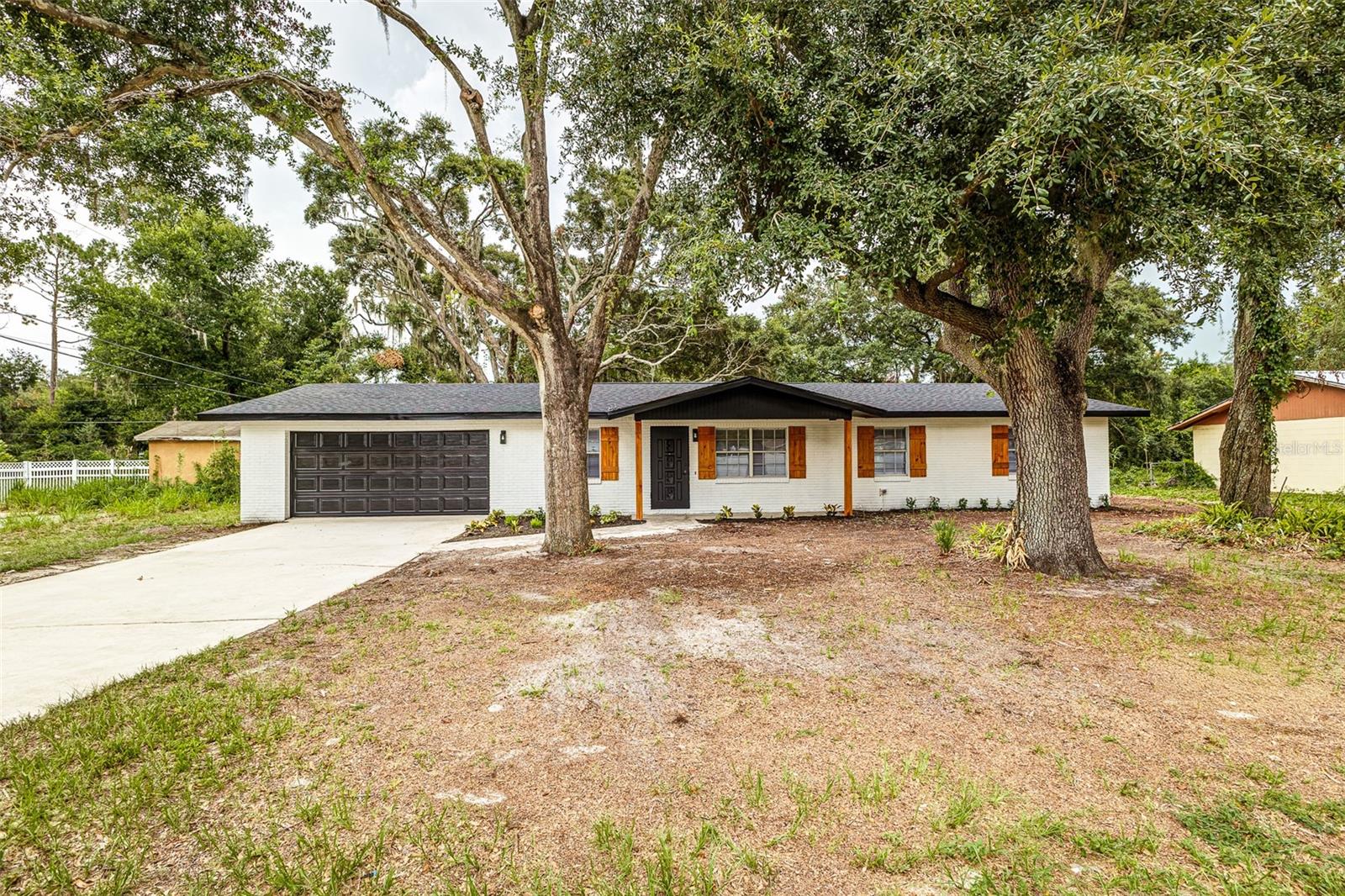 5421 Lake Luther Rd