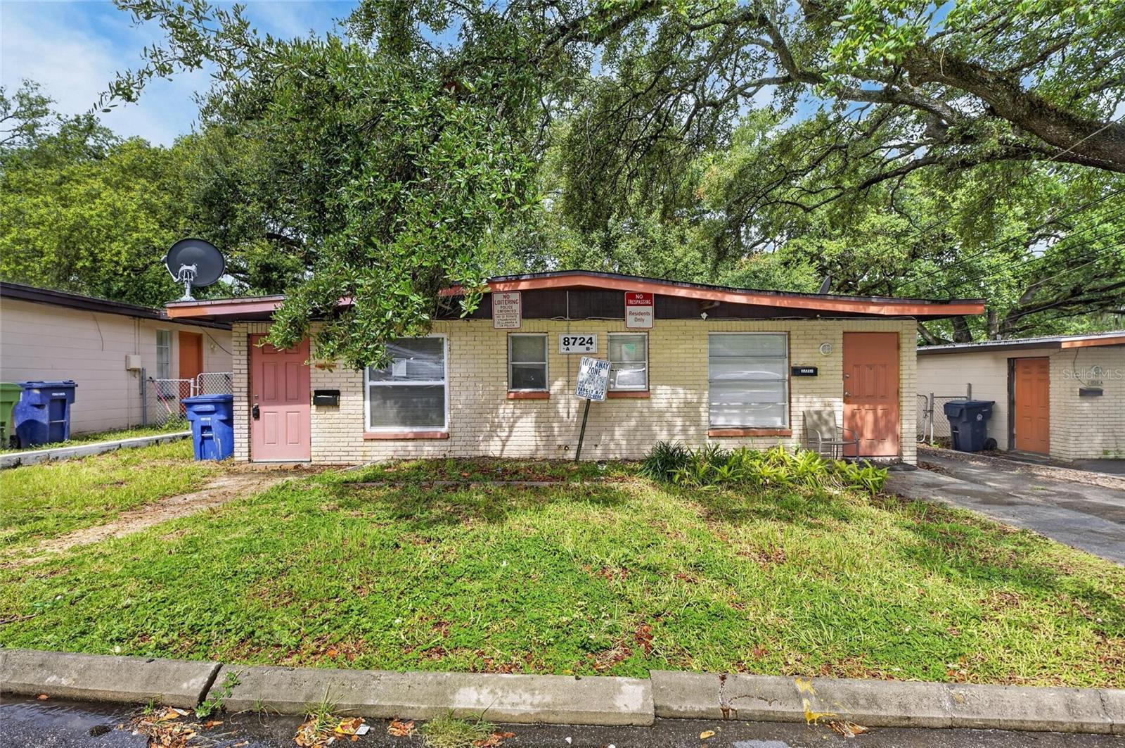 8723 & 8724 N 48th St
