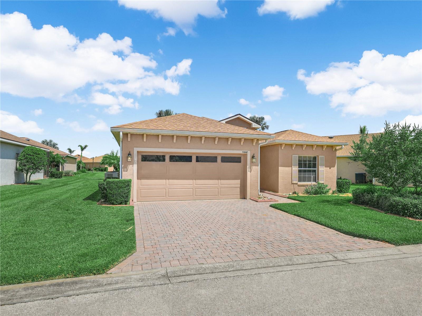 5308 Green Dr