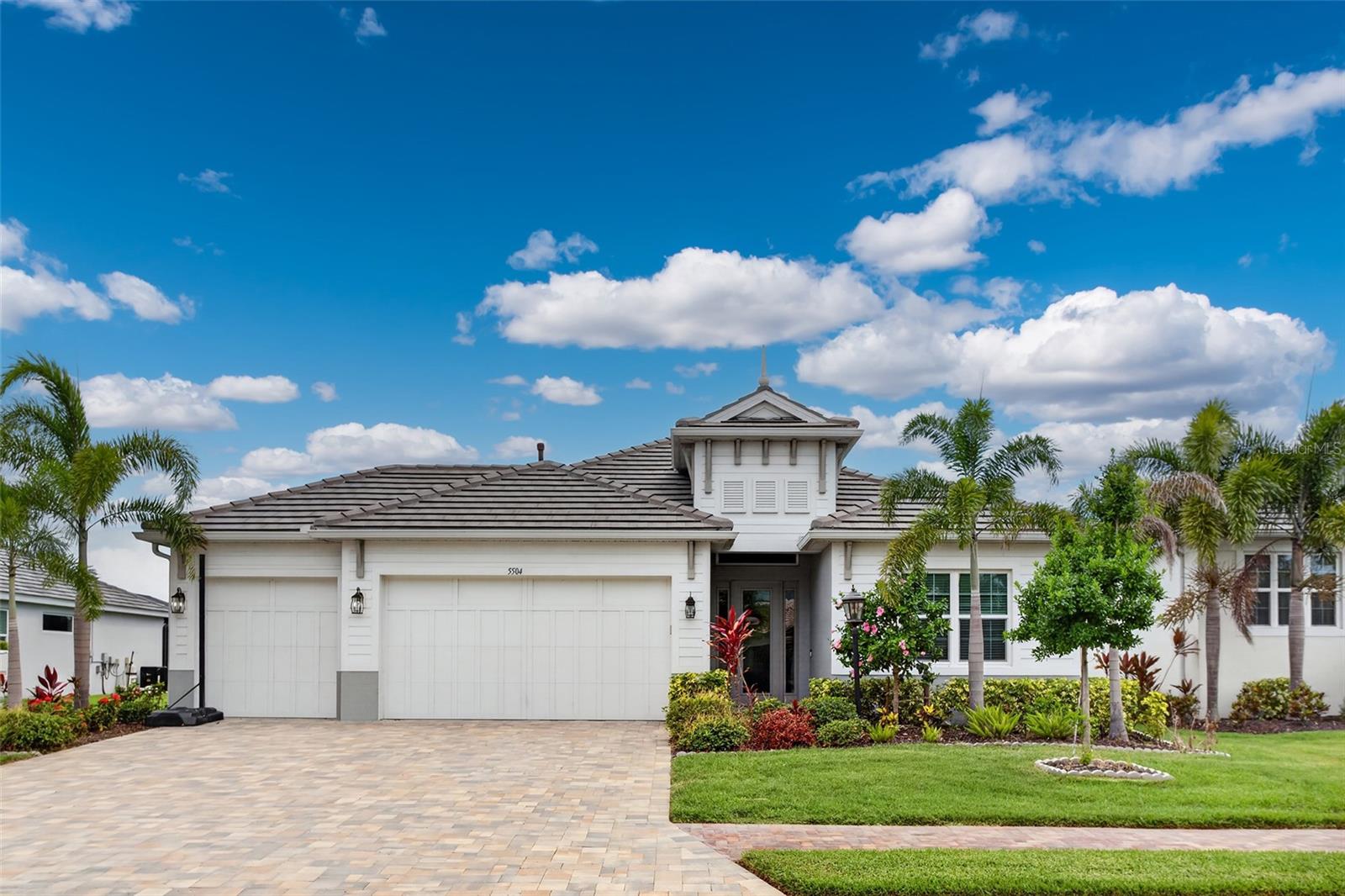 5504 Title Row Dr