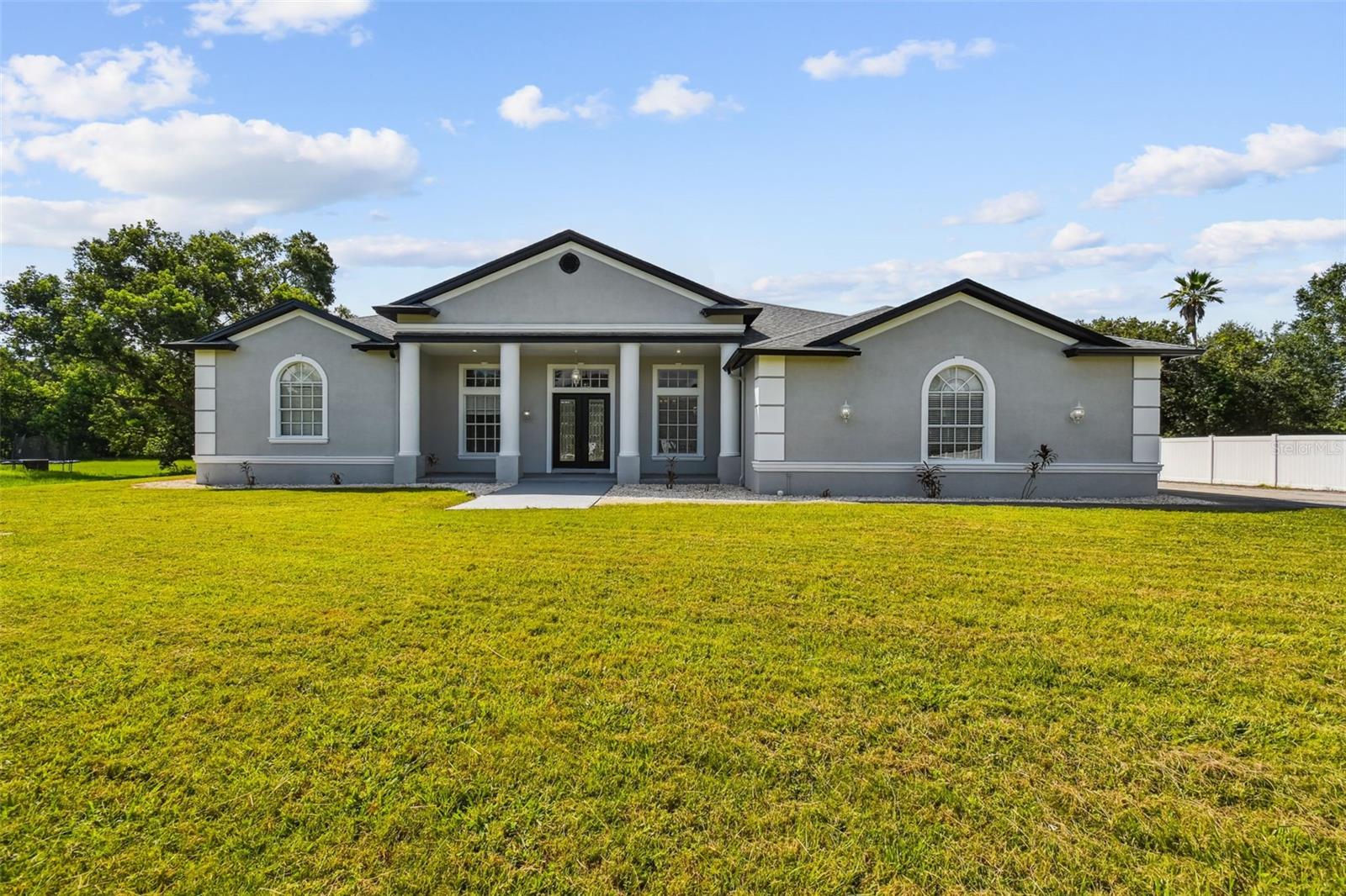 6644 Country Club Rd