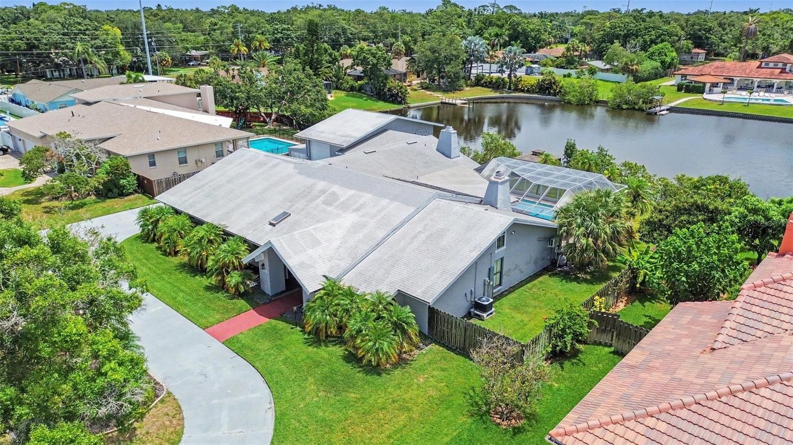 1615 Saint Pauls Dr