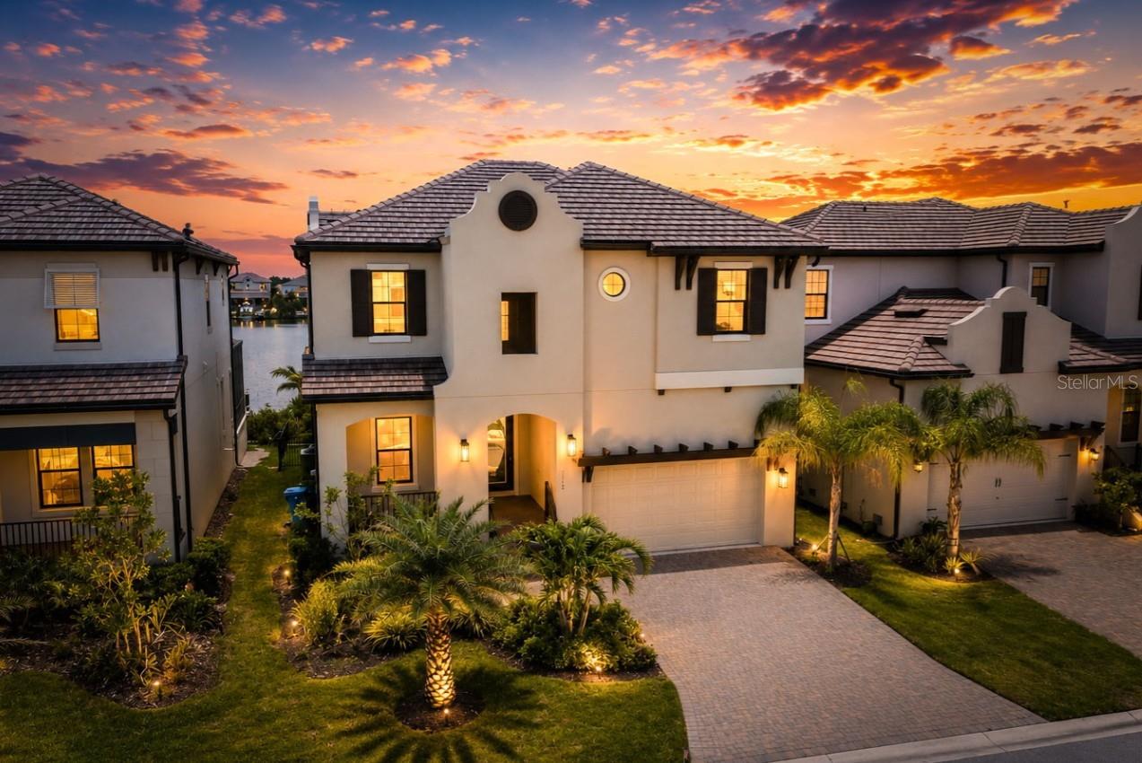 1112 Seagrape Dr