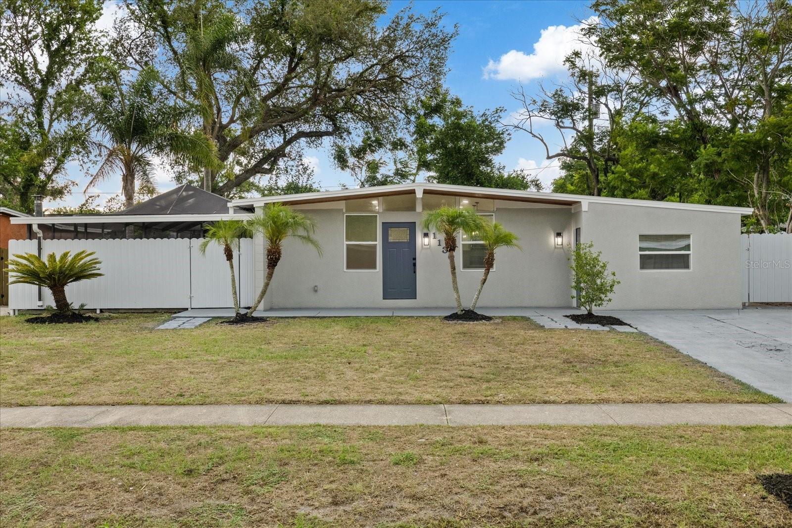1130 Dogwood Ave