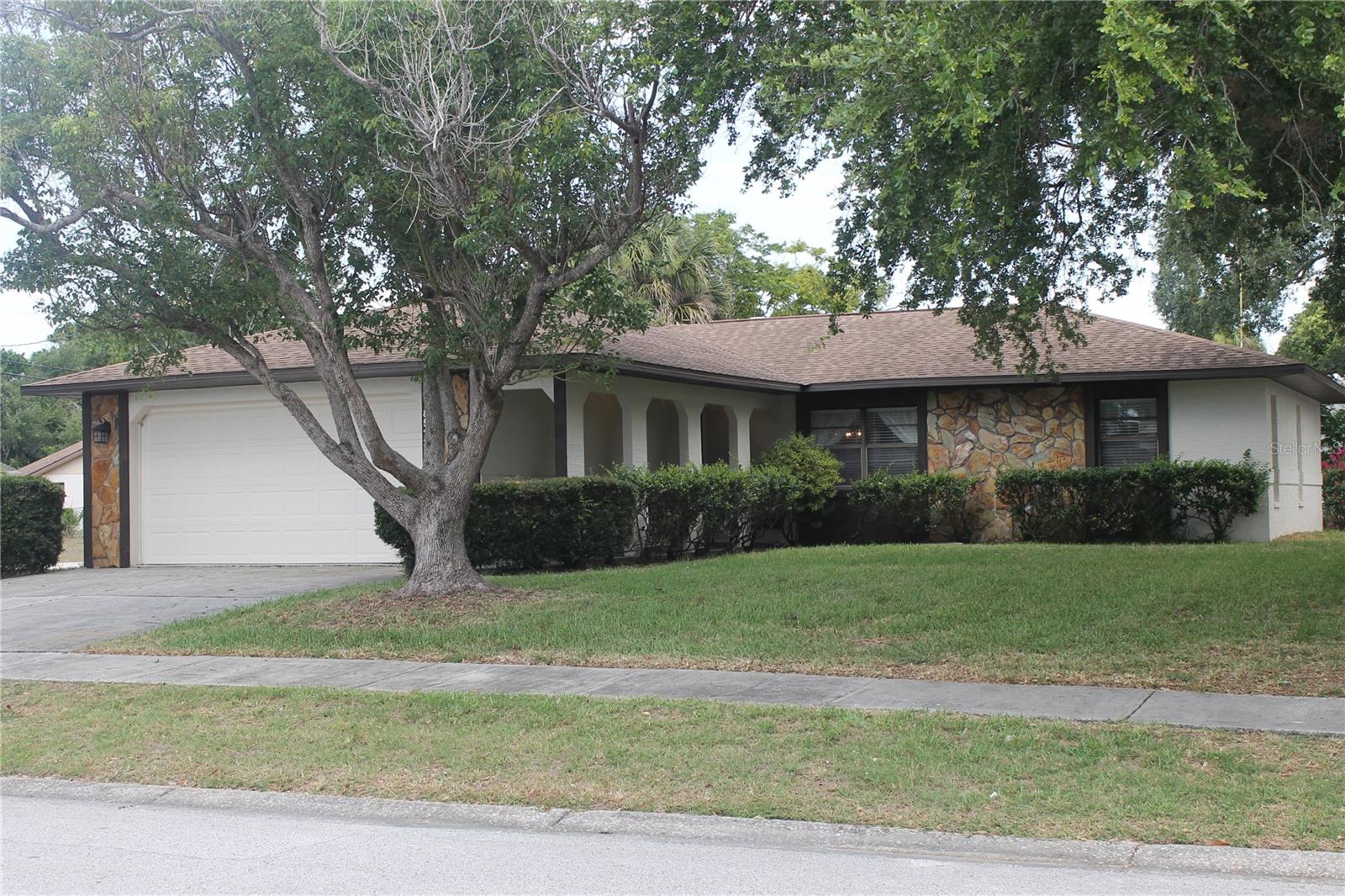 8513 Winter Haven Dr