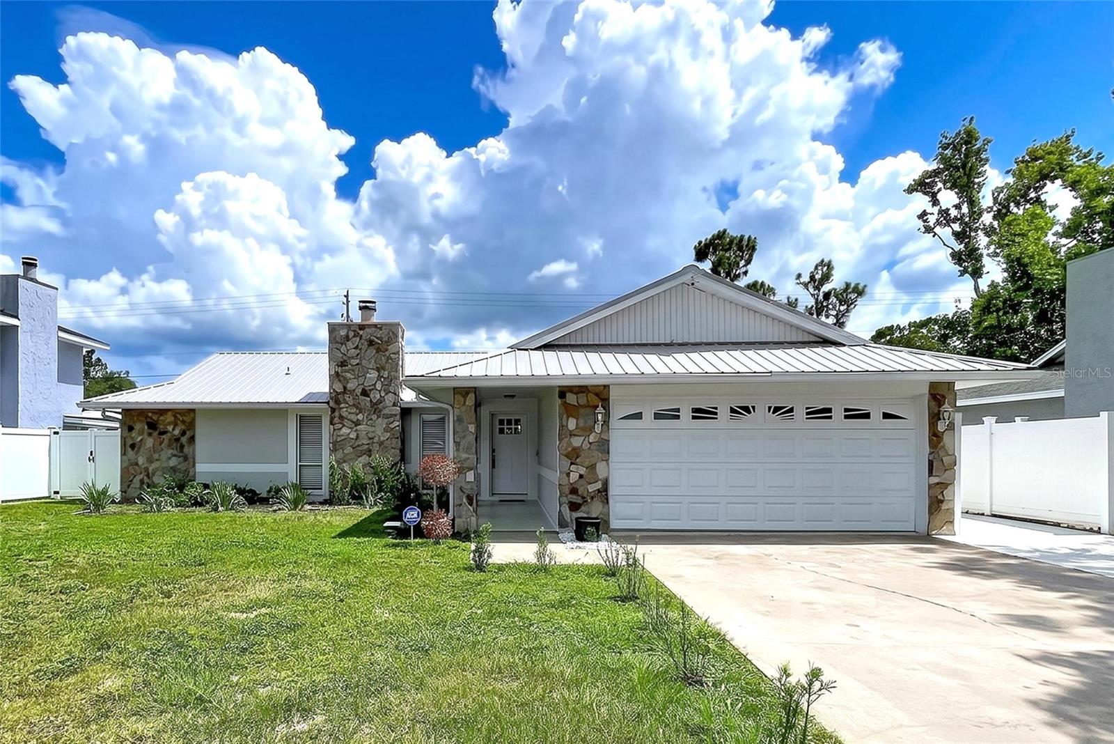 5520 Fulmar Dr