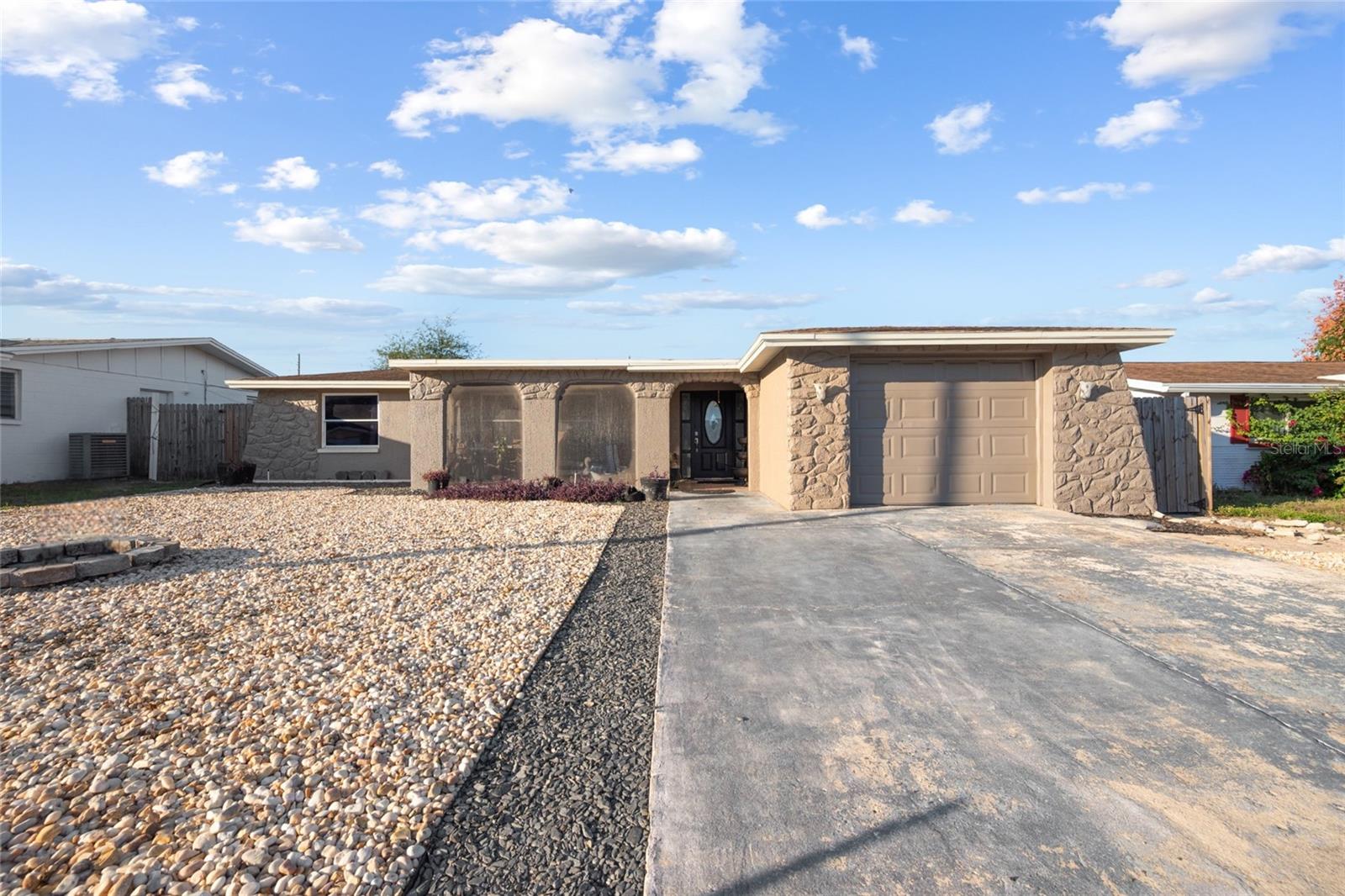 5633 Andrea Dr