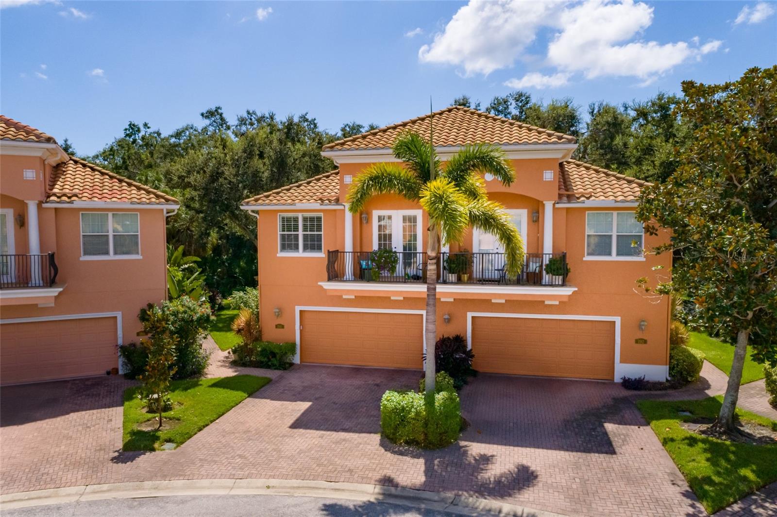 190 Banyan Bay Dr