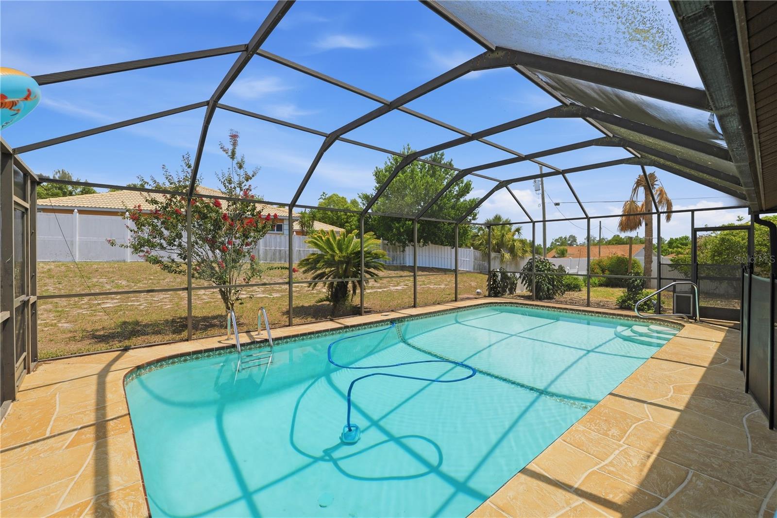 9470 Montebello Ln