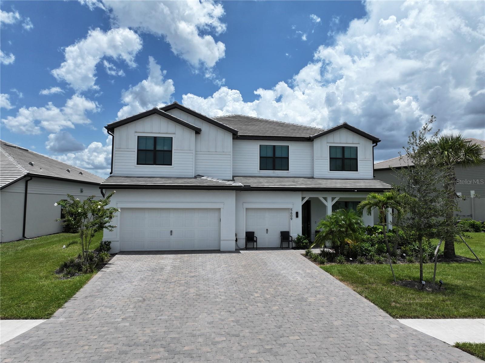 5609 Clearwater CT