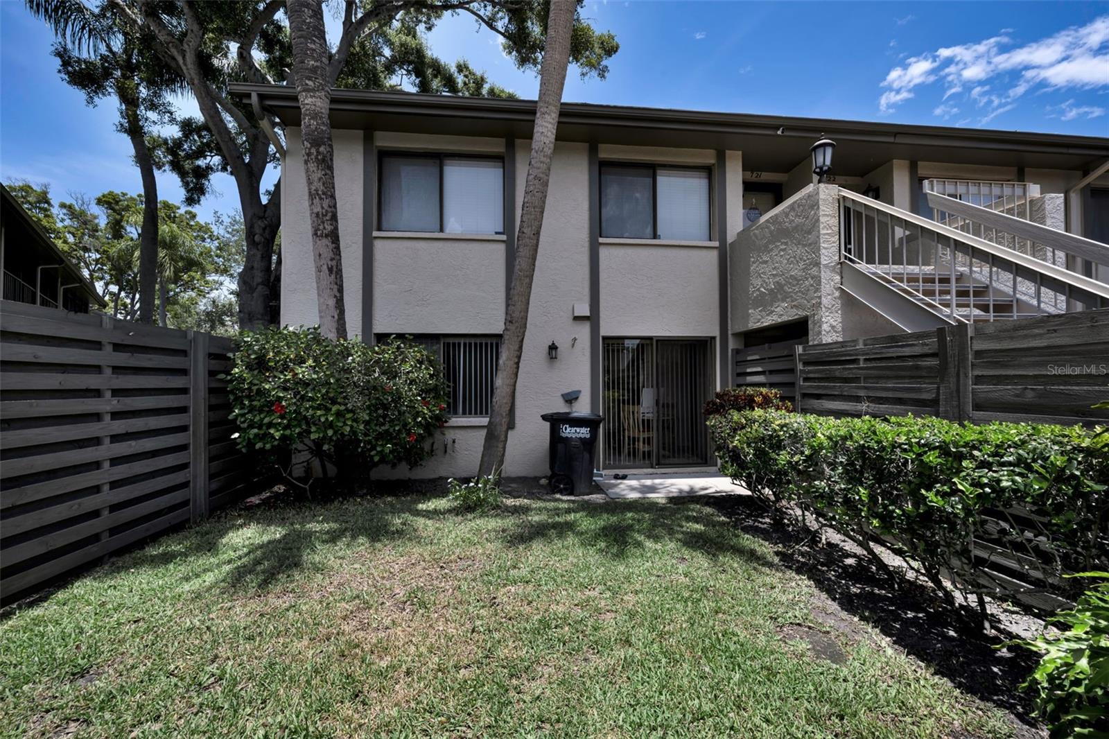 3165 Landmark Dr #711