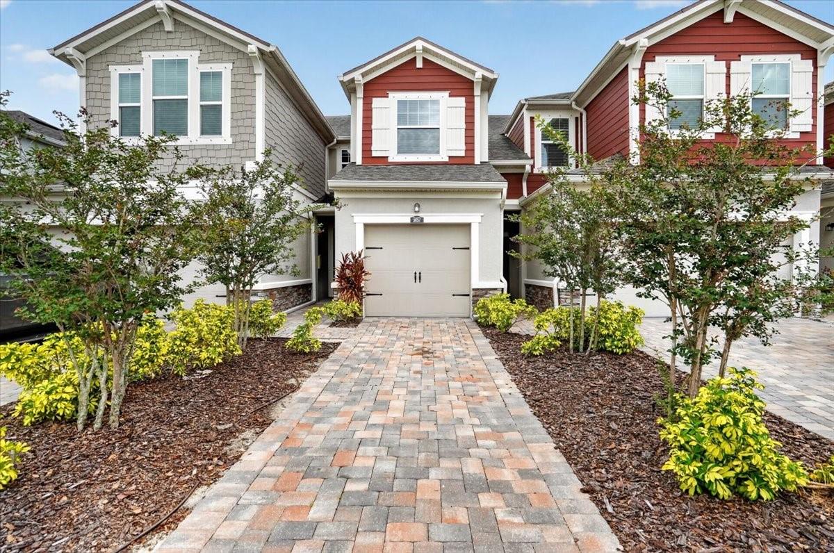 5057 Skyview Ln