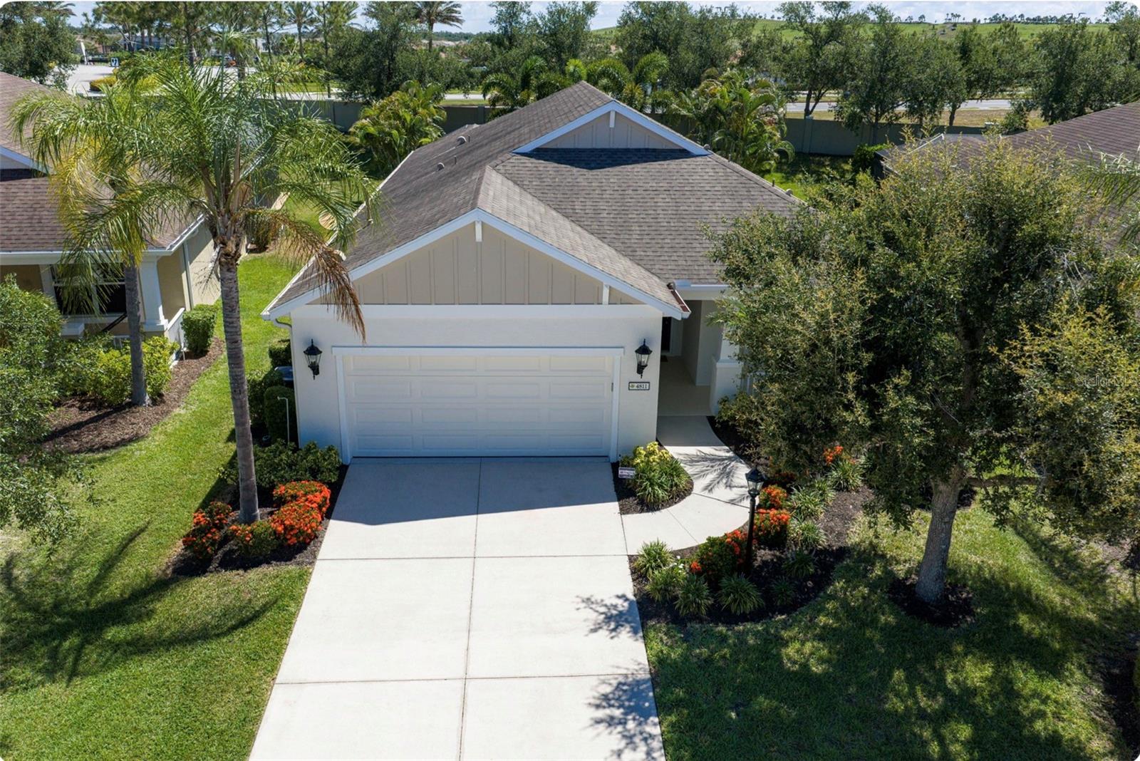 4811 Silvermoss Dr