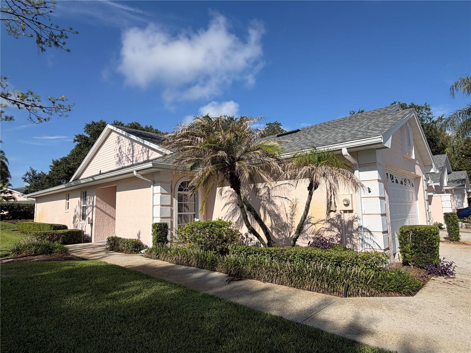 1 Enclave Dr