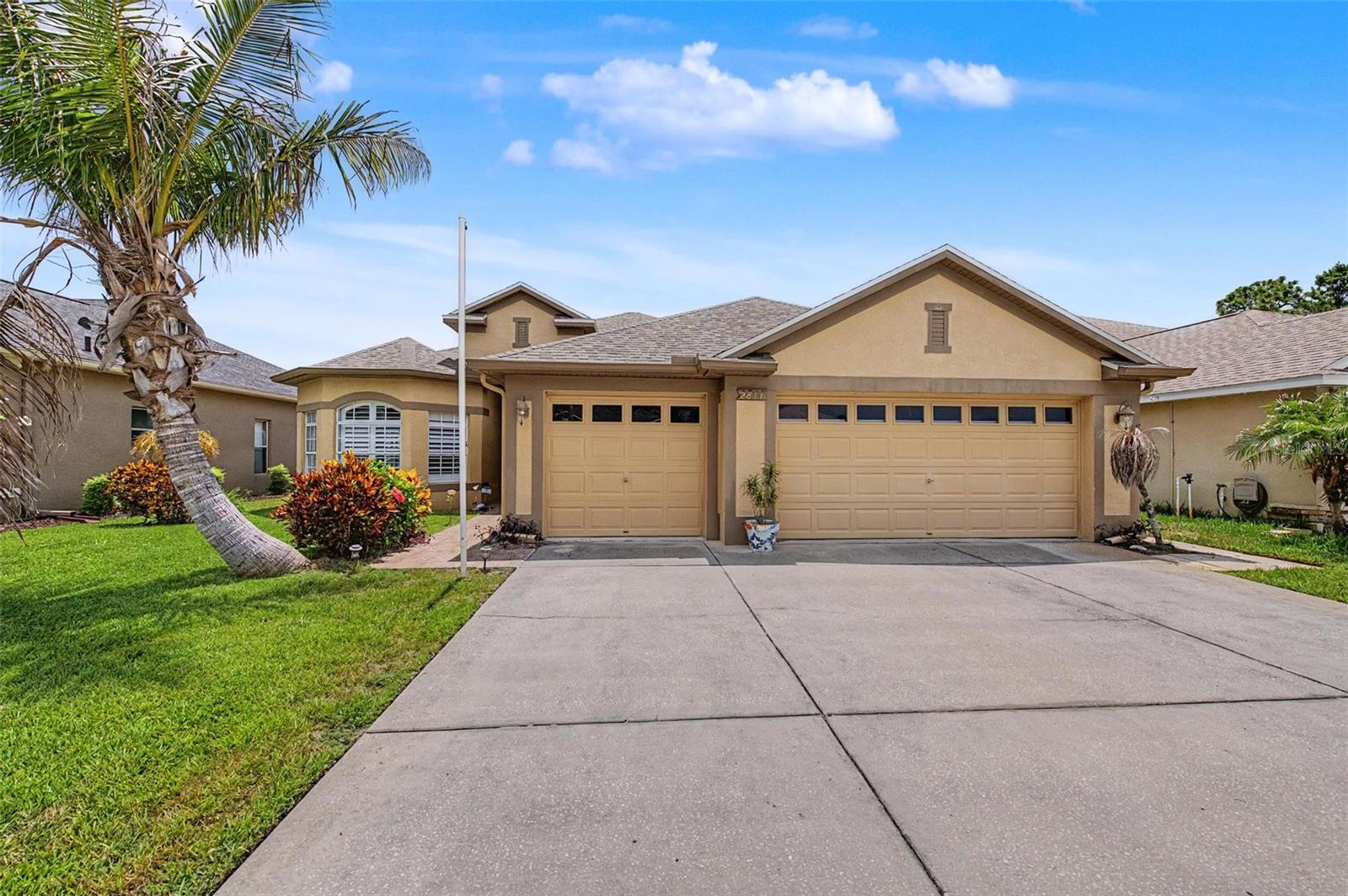 2811 Ravendale Ln