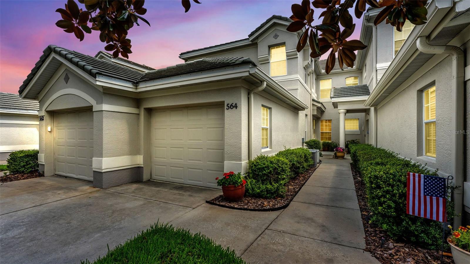 564 Grasslands Village Cir #564