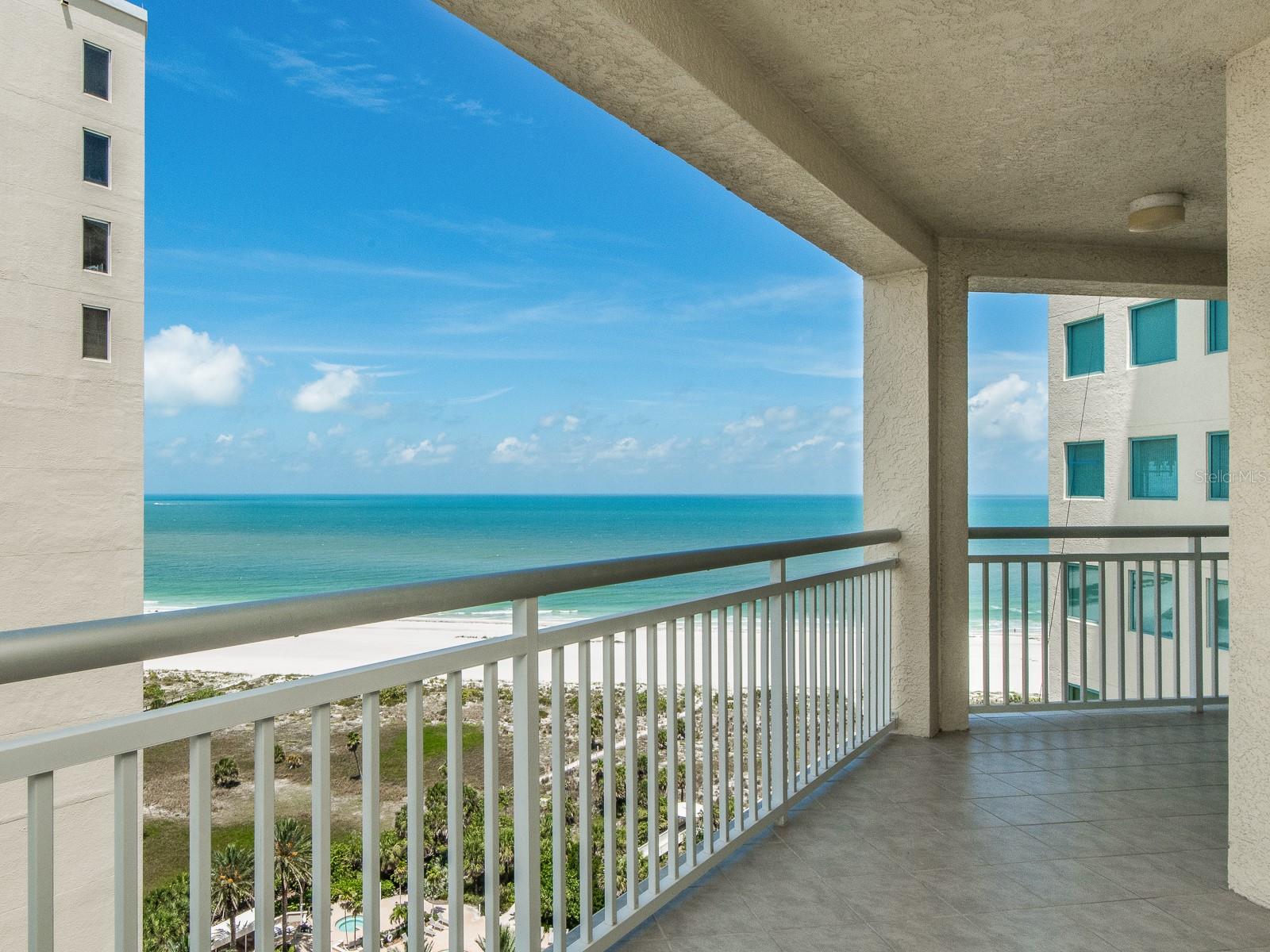 1180 Gulf Blvd #1703