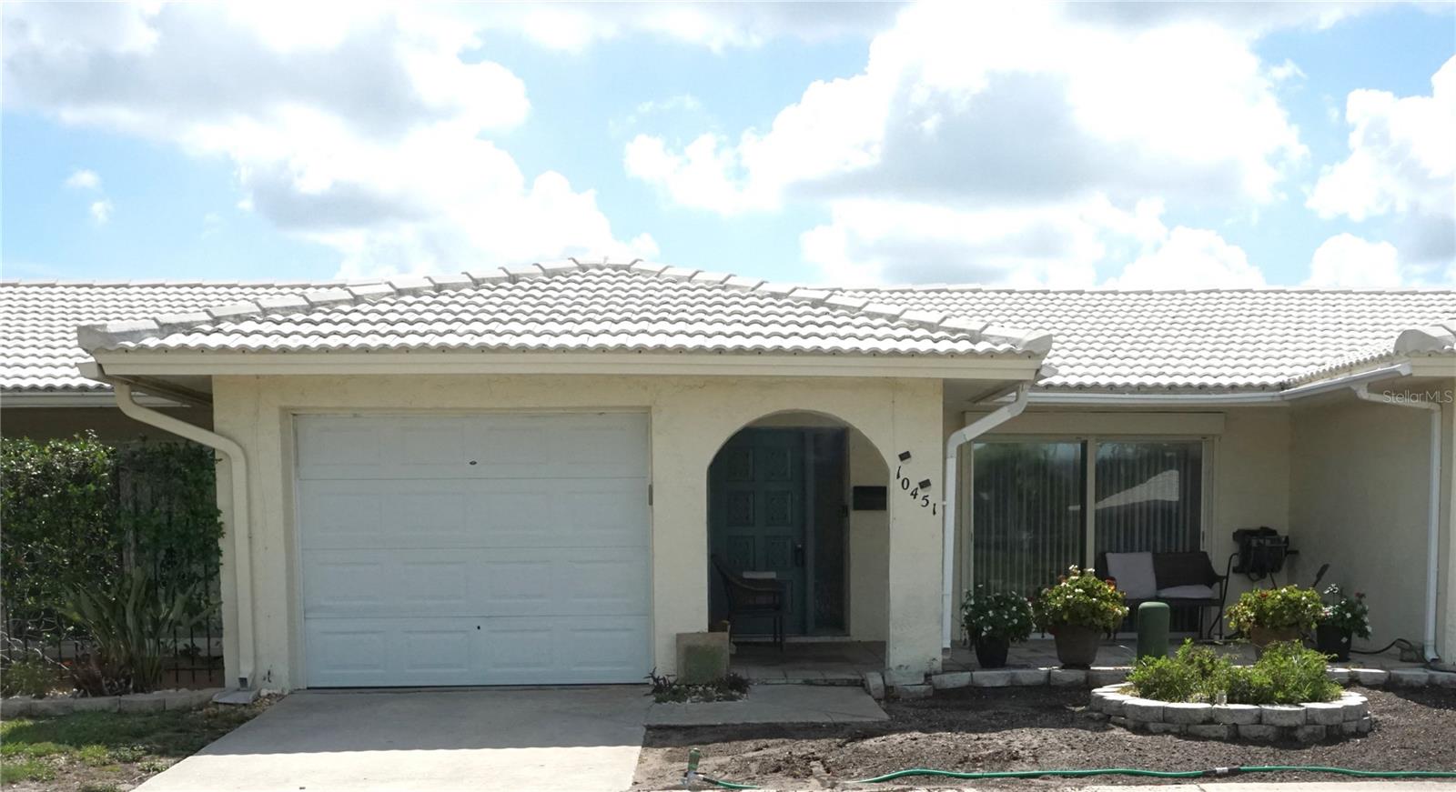 10451 Azalea Park Dr N #2