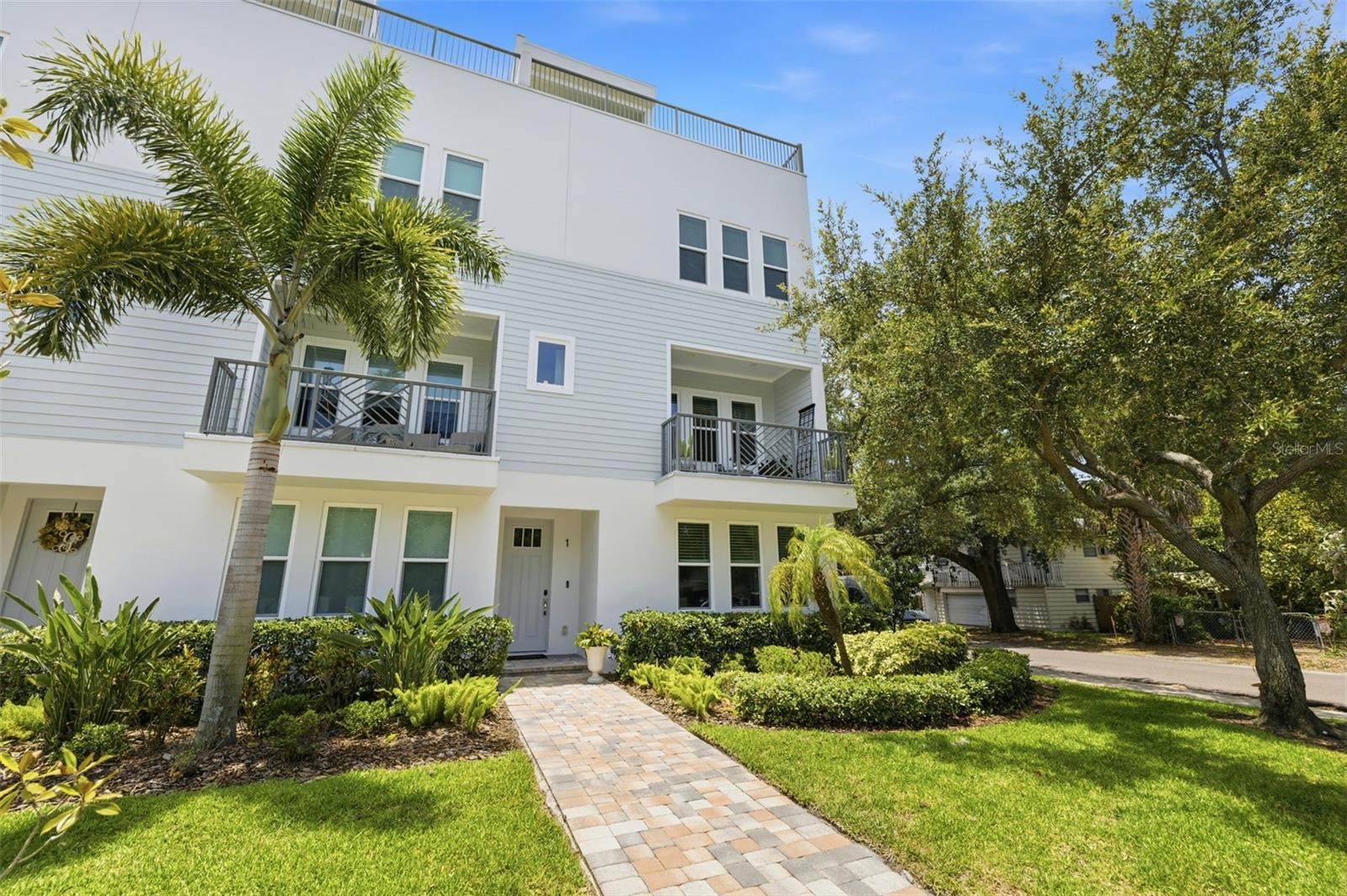 2442 W Mississippi Ave #1