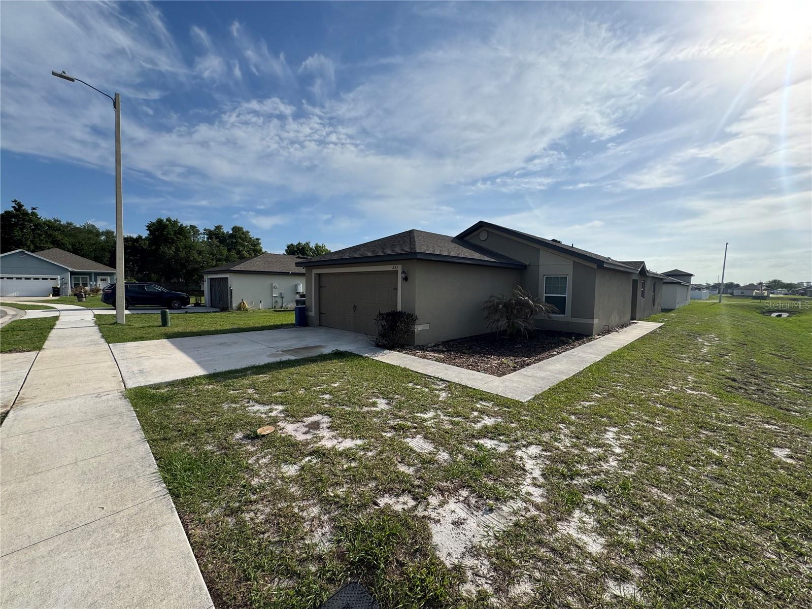 233 Kensington View Blvd