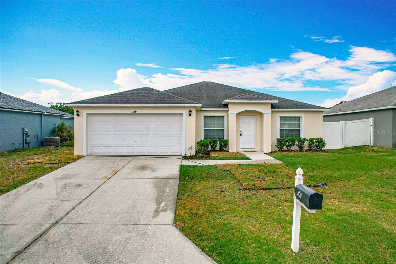 1639 Saddlehorn Dr
