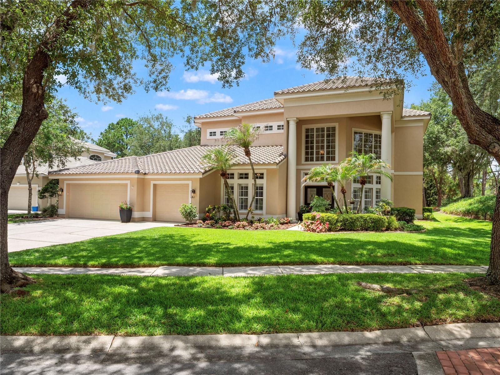 17422 Heather Oaks Pl