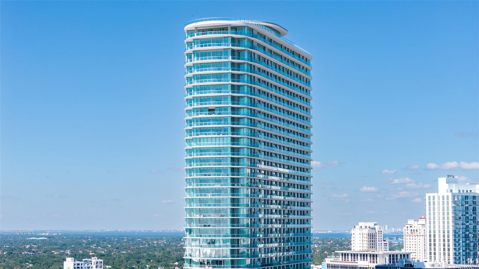 400 Central Ave #1105