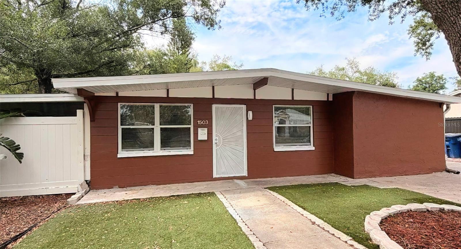 1503 W Linebaugh Ave