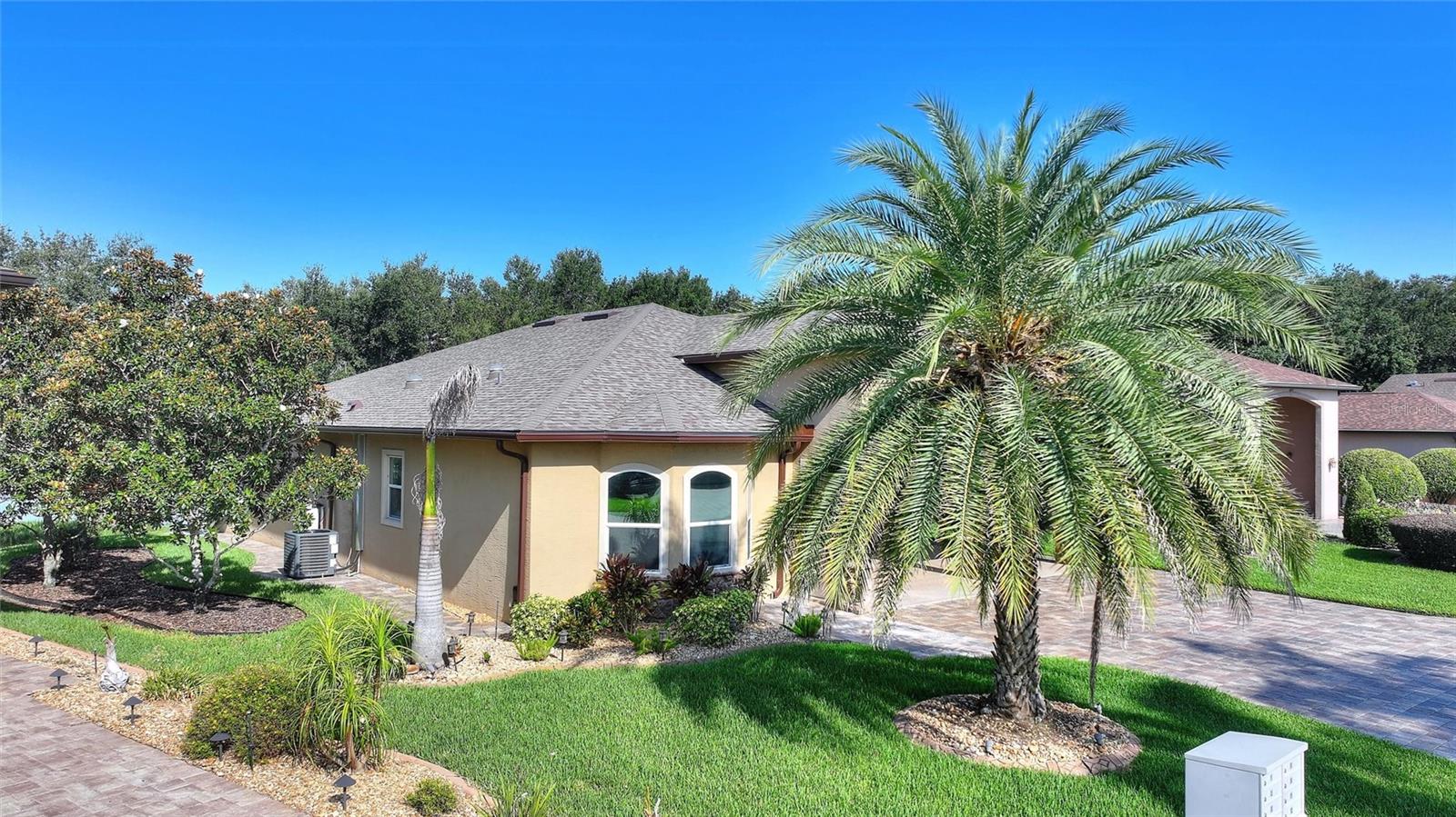 492 Meandering Way